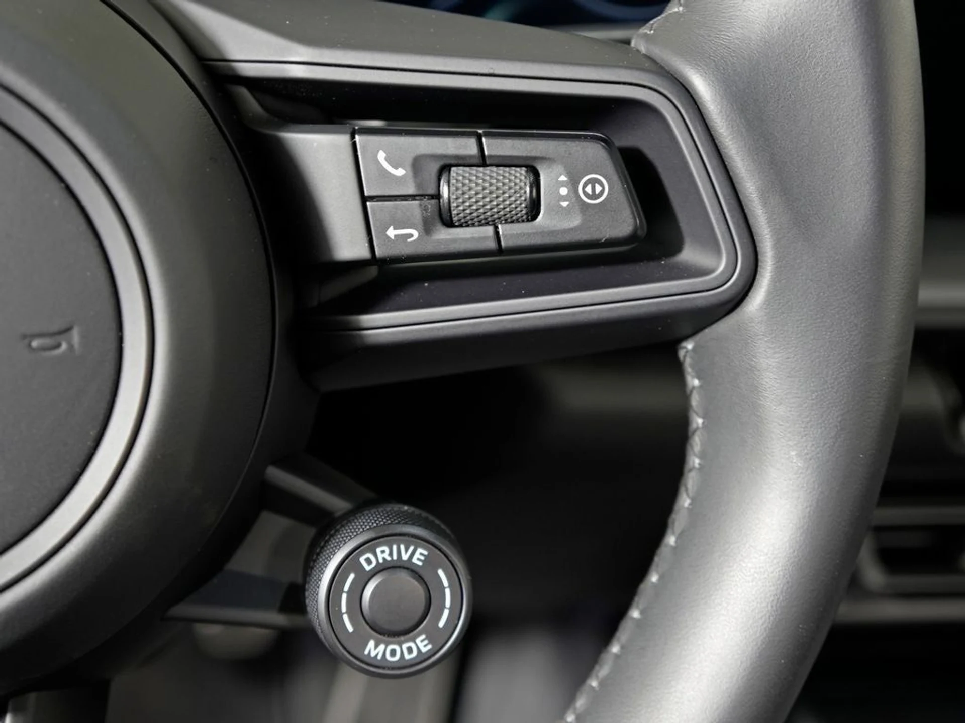 mph029_3999662616_30_e8711f12af