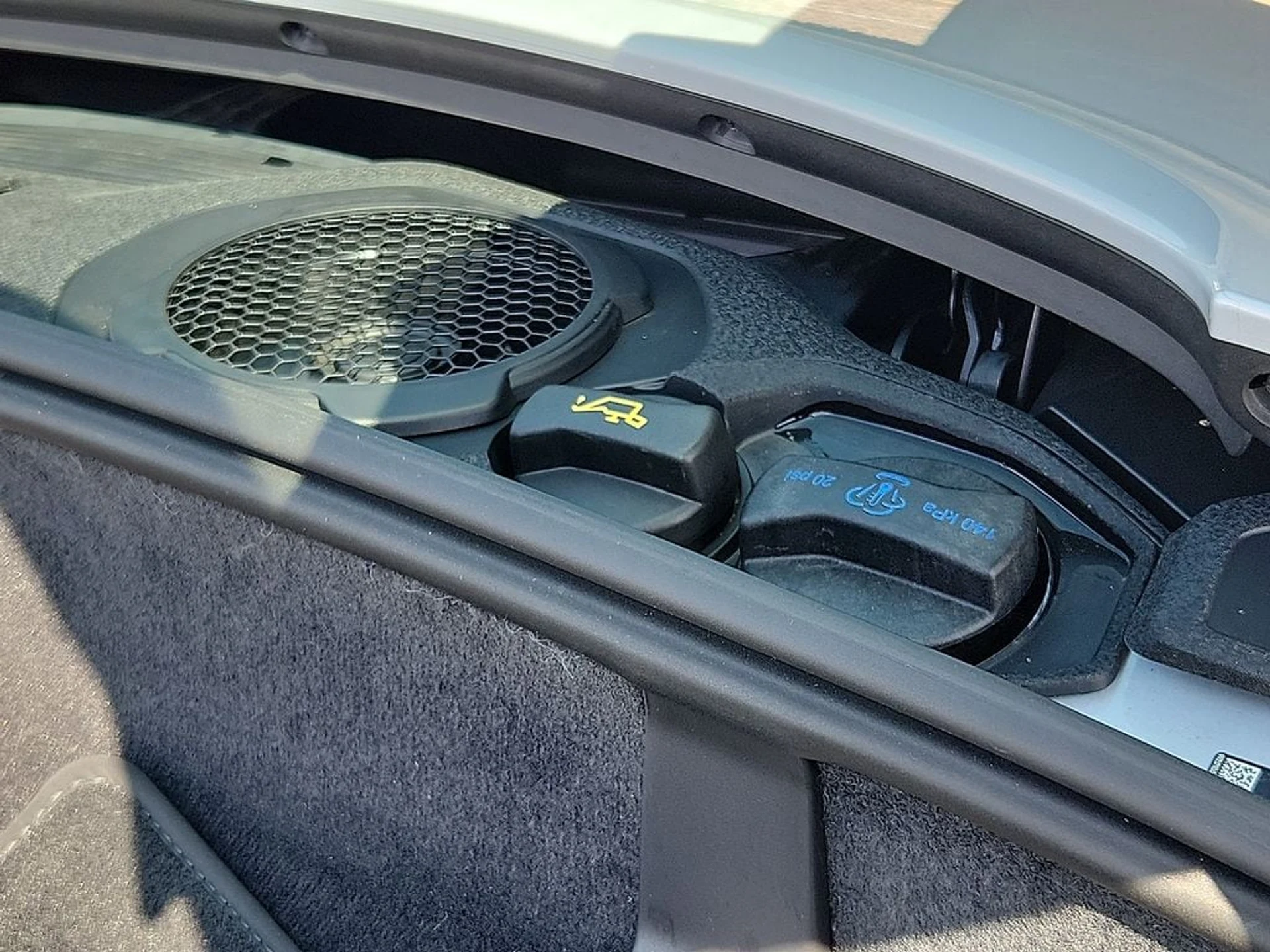 mph029_4002554172_d3bde58640bbd4d6d9c55e1cd898a111x_f83d773c37