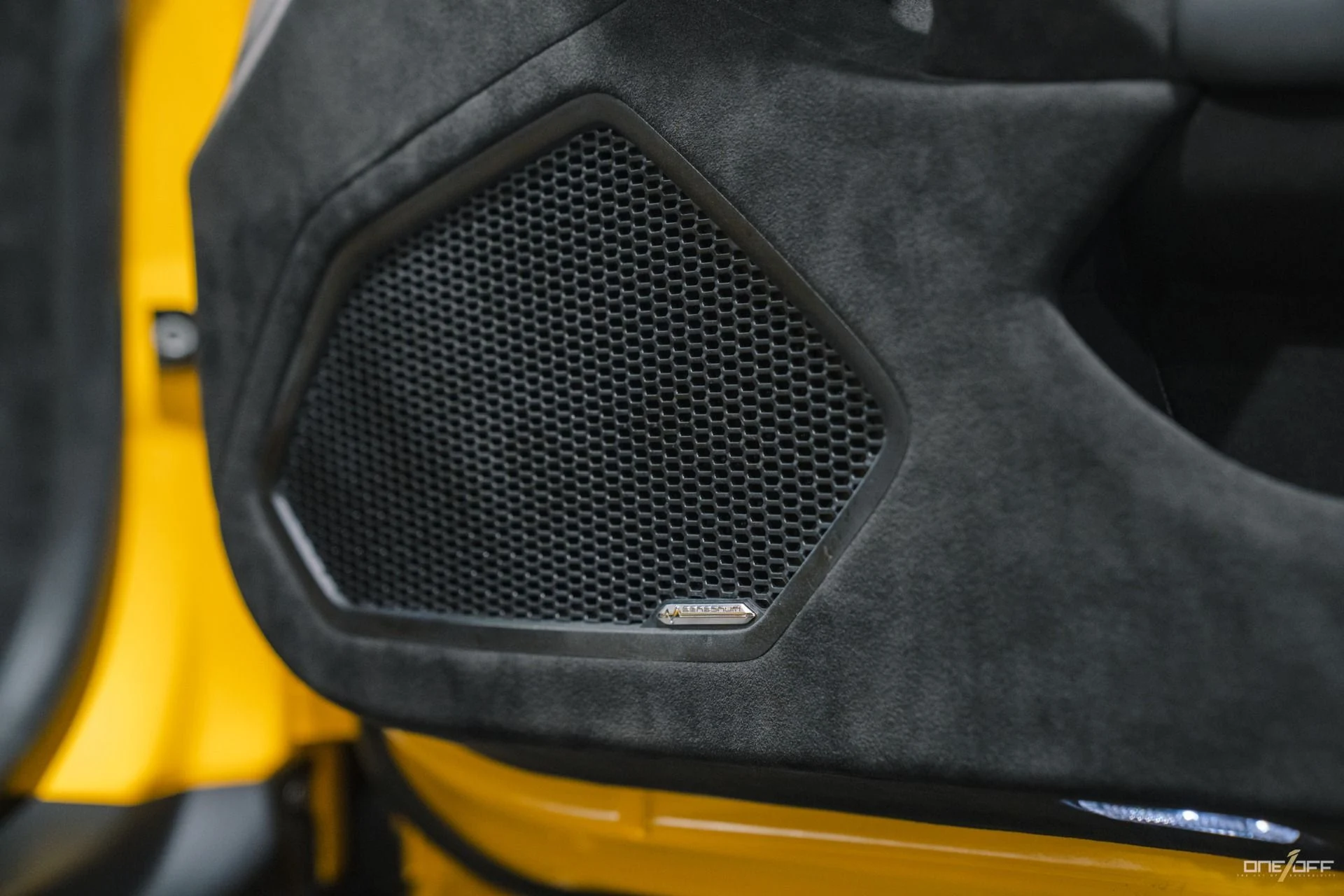 mph029_4006226557_Used_2024_Lamborghini_Huracan_Sterrato_1757040666_8907763fd2