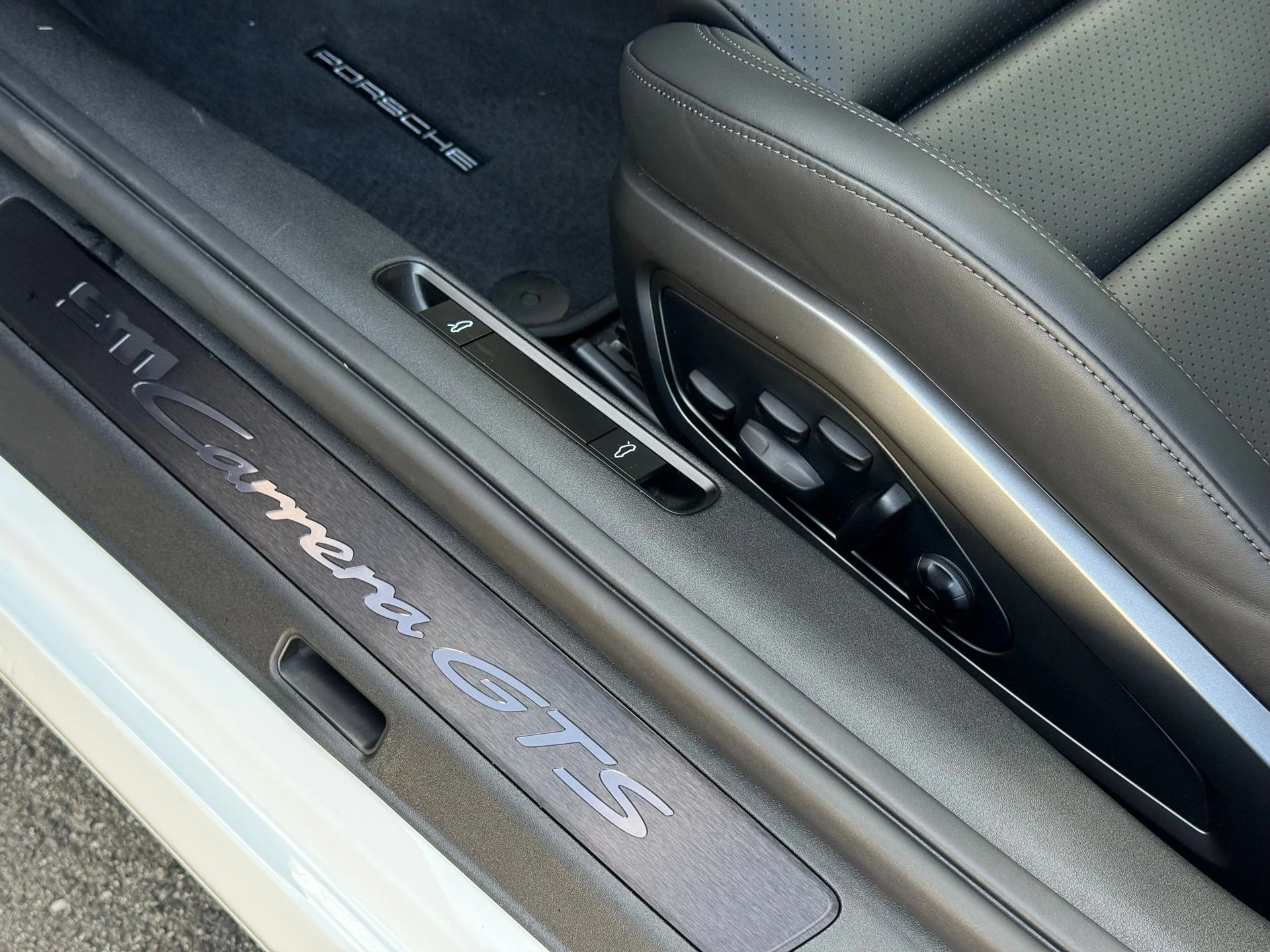 mph029_4007171973_578f17bc8acd2d2b4adfd8df3aae65d7_9c969d1a8c