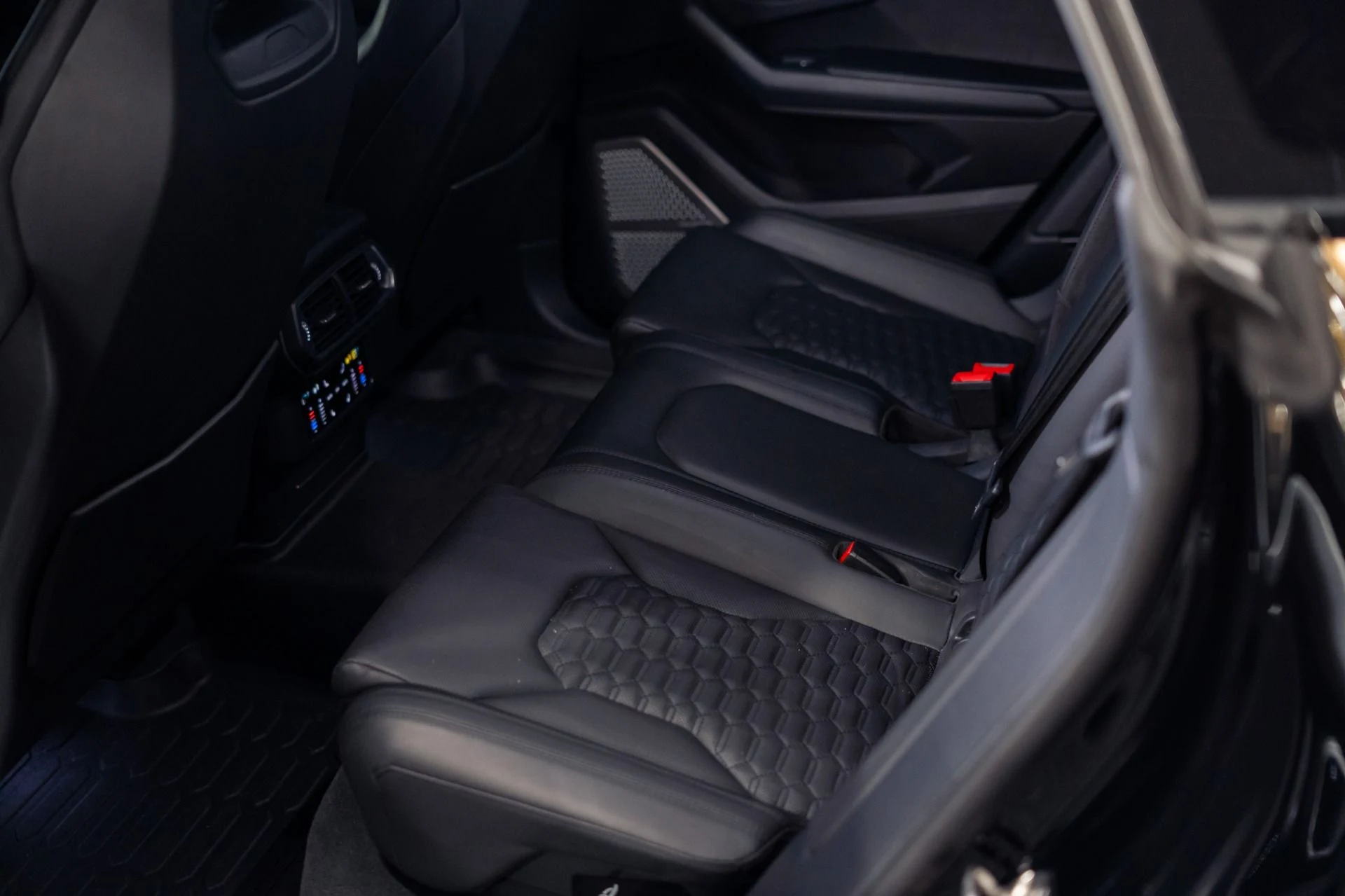 mph029_4011508688_Used_2020_Lamborghini_Urus_1784575479_56b51b64ea
