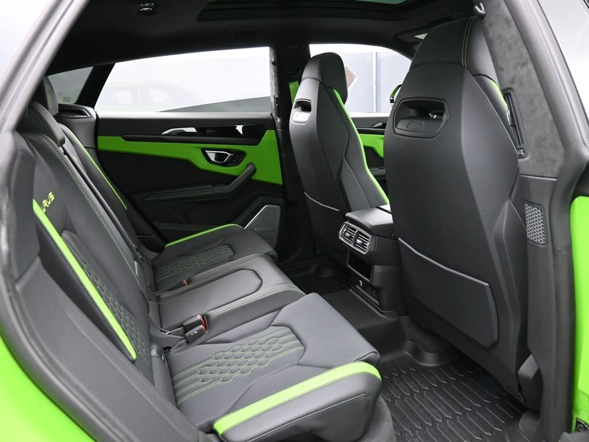 mph029_4019669152_39fb8090797130b5186d0498fcbc0ef9_f08d00603b