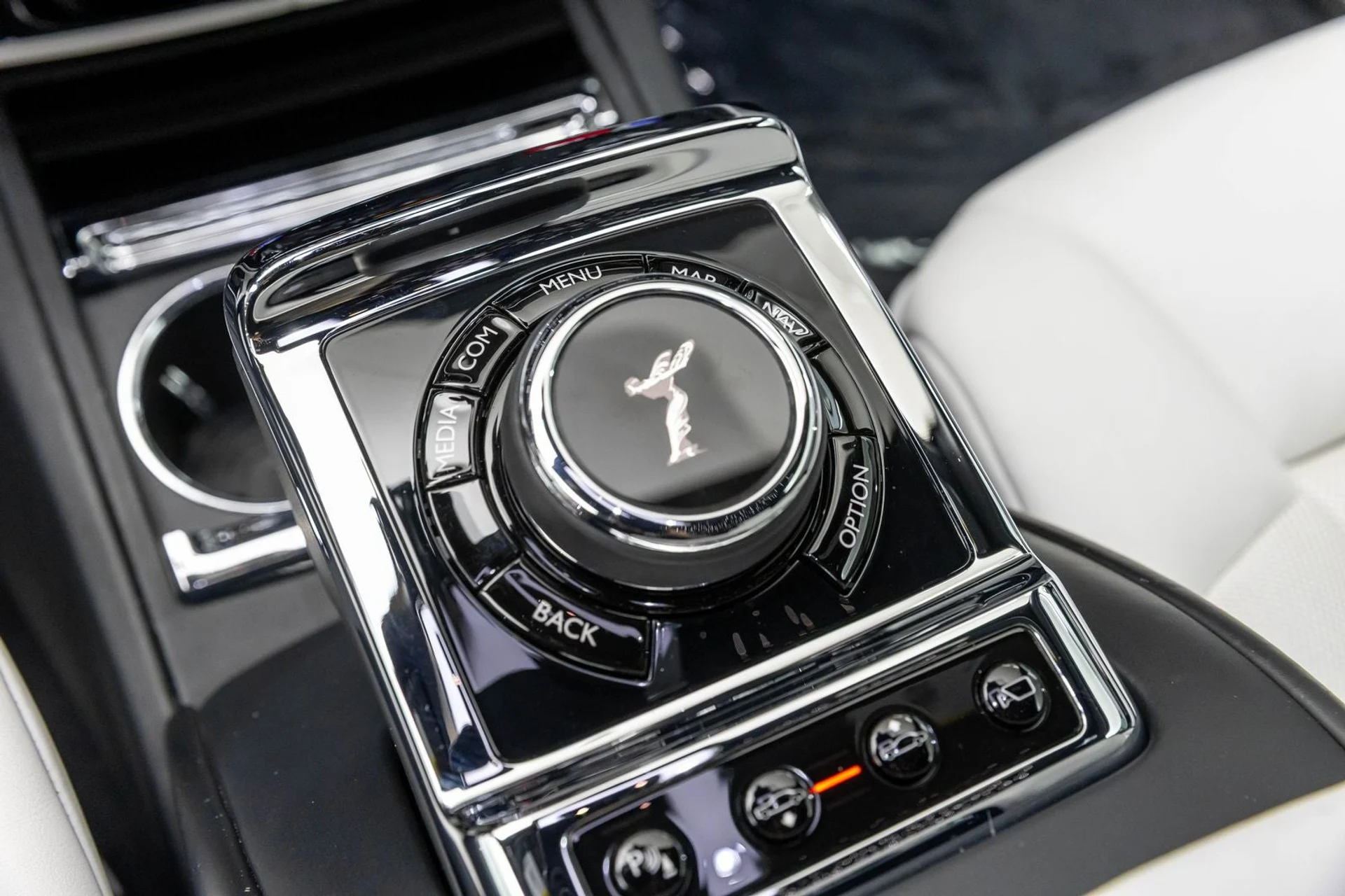 mph029_4036557097_30_ae915deb00