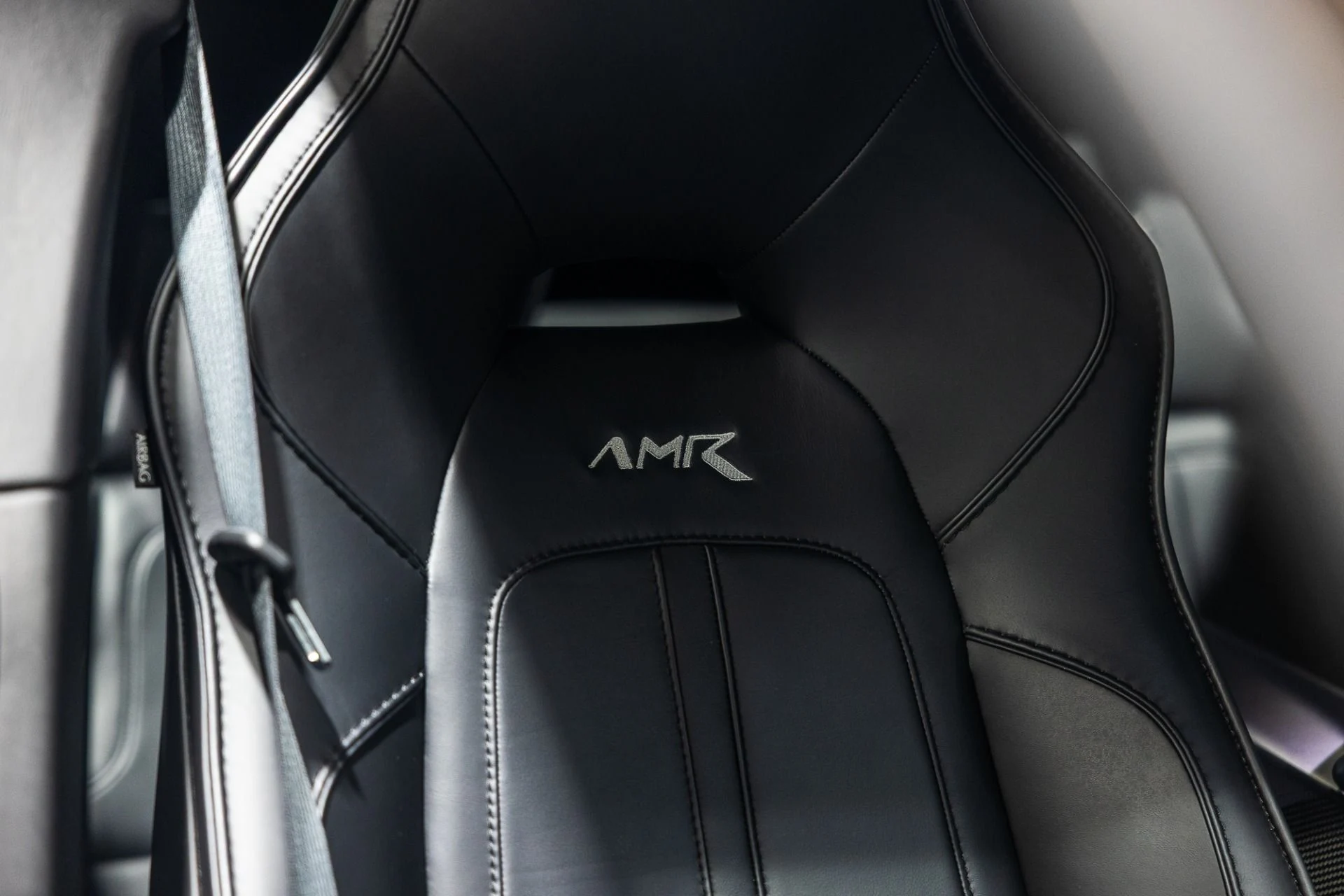 mph029_4036953952_Used_2019_Aston_Martin_Rapide_AMR_257000_MSRP_1764127123_098820b426