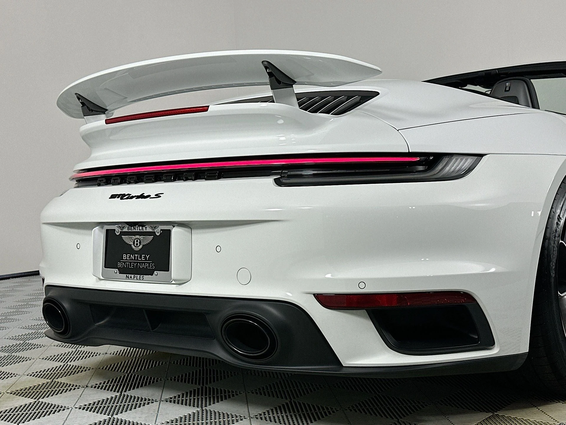 mph029_4038113620_30_860d967b3b