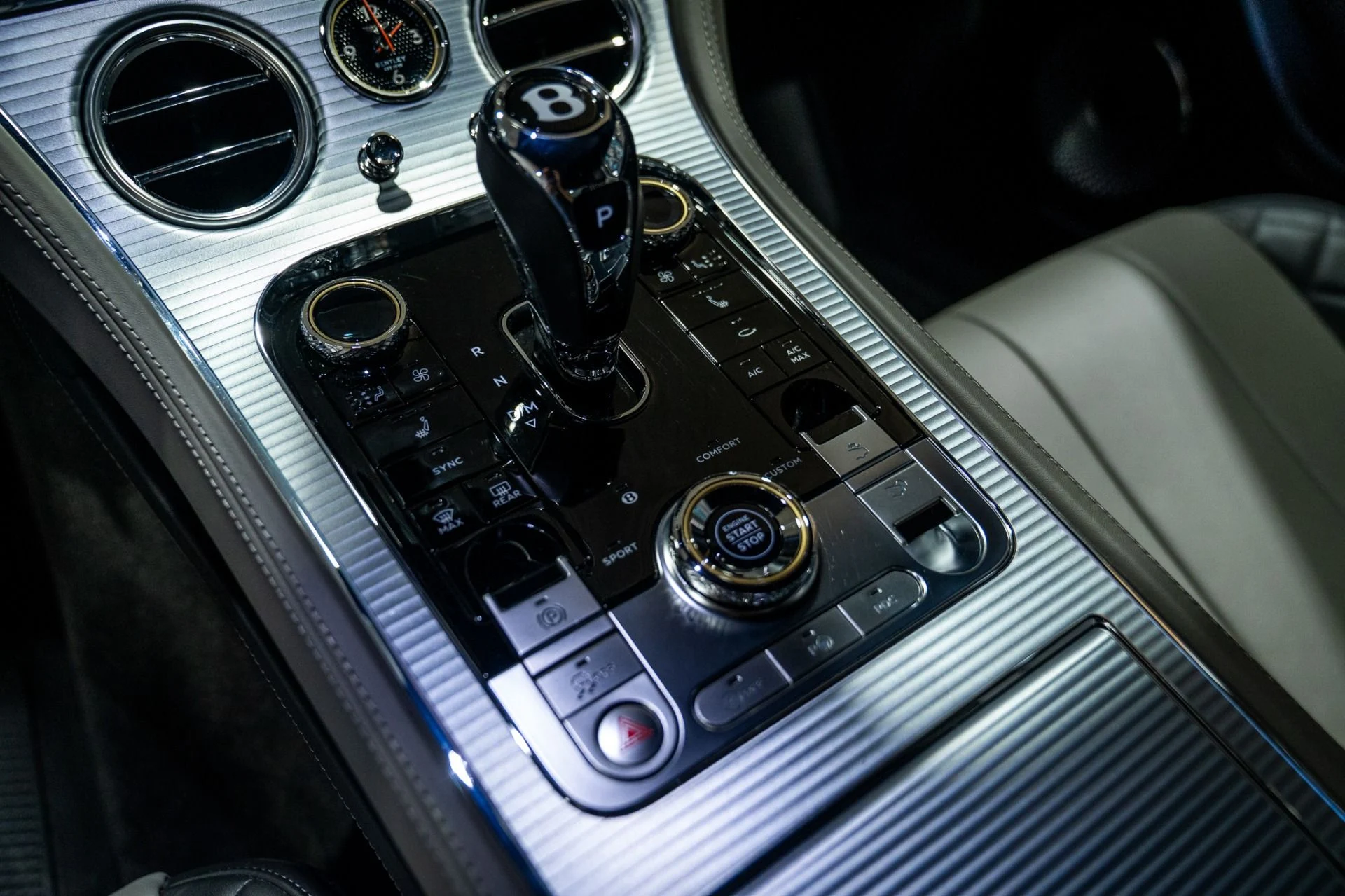 mph029_4052324145_Used_2022_Bentley_Continental_GT_V8_1769449336_999976f0fa