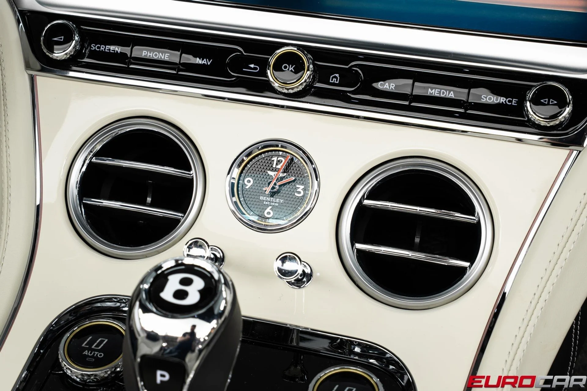 mph029_4058673652_image_30_f517f4fb46