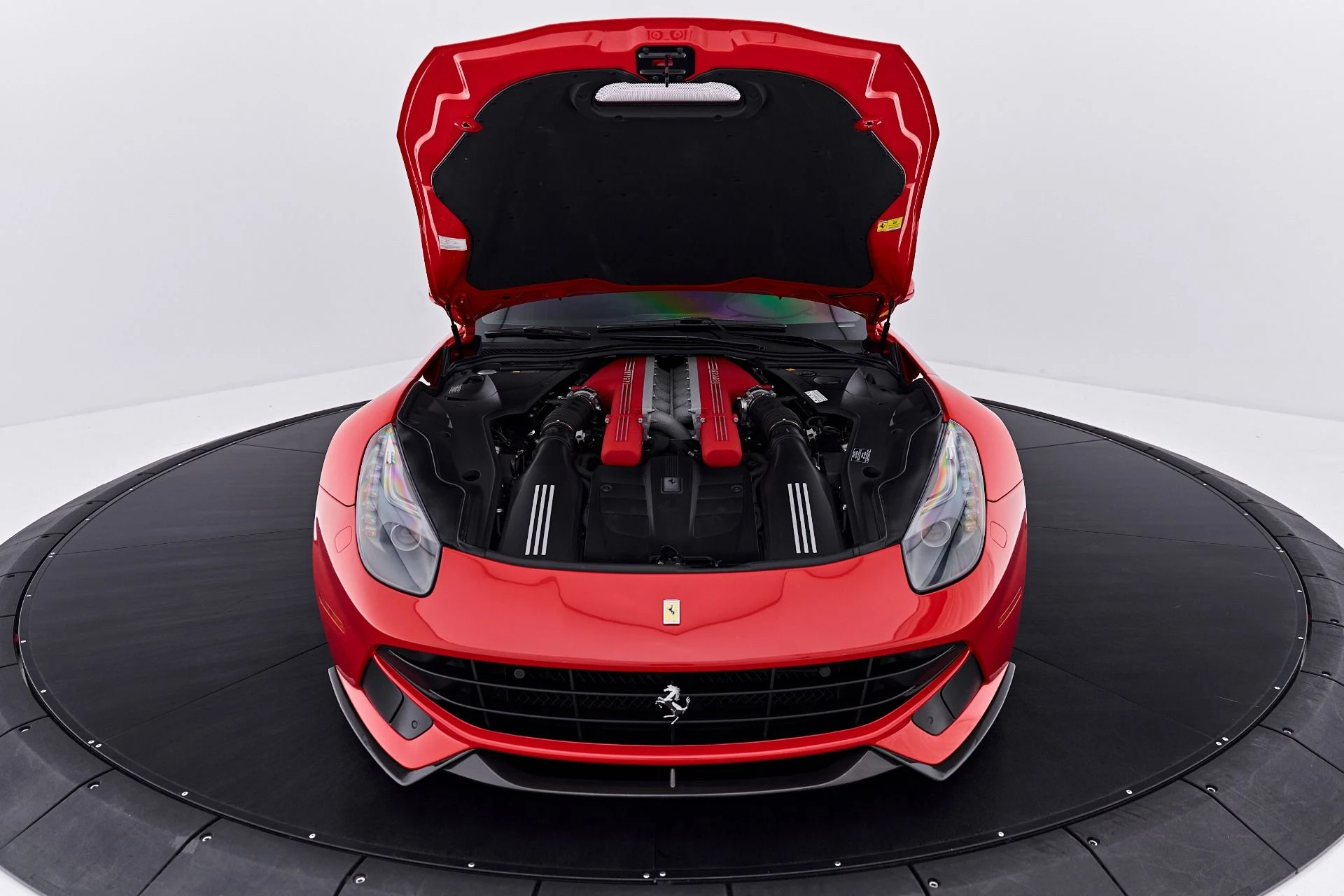 mph029_4060484553_Used_2016_Ferrari_F12_Berlinetta_1789434688_a946be1146