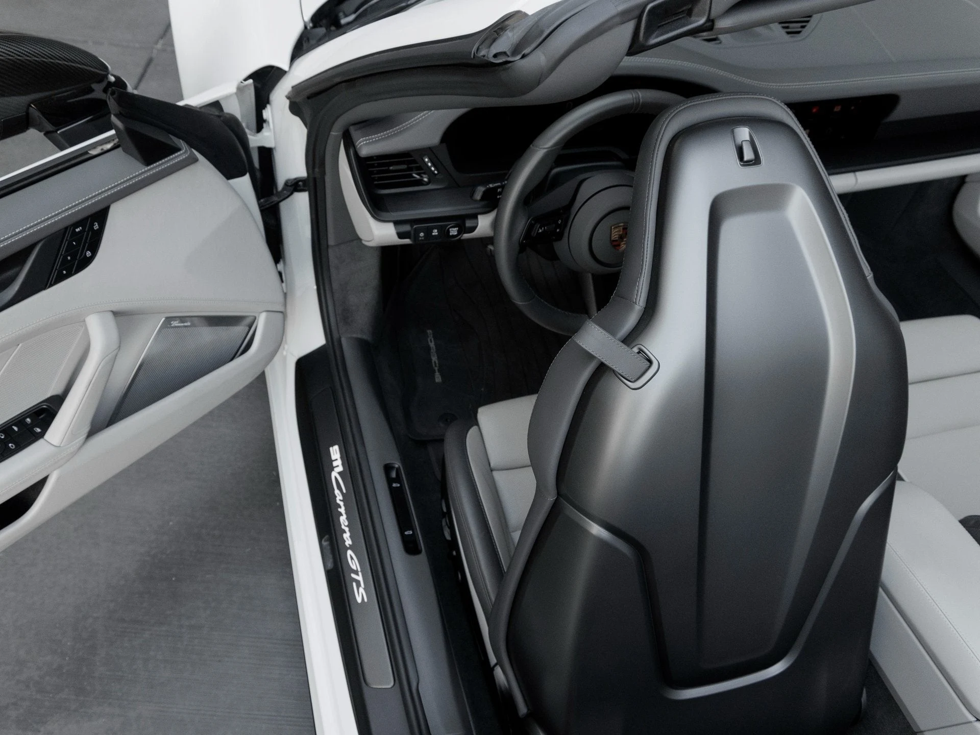 mph029_4065118988_30_084169fe2f