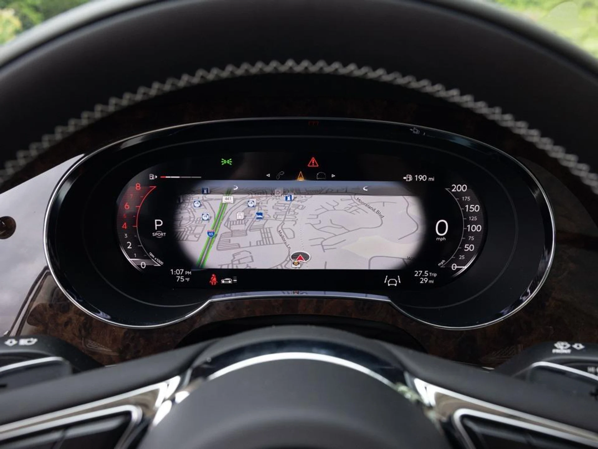 mph029_4076585601_444557824_688defa3b8367c48735ada06_00fbb79199