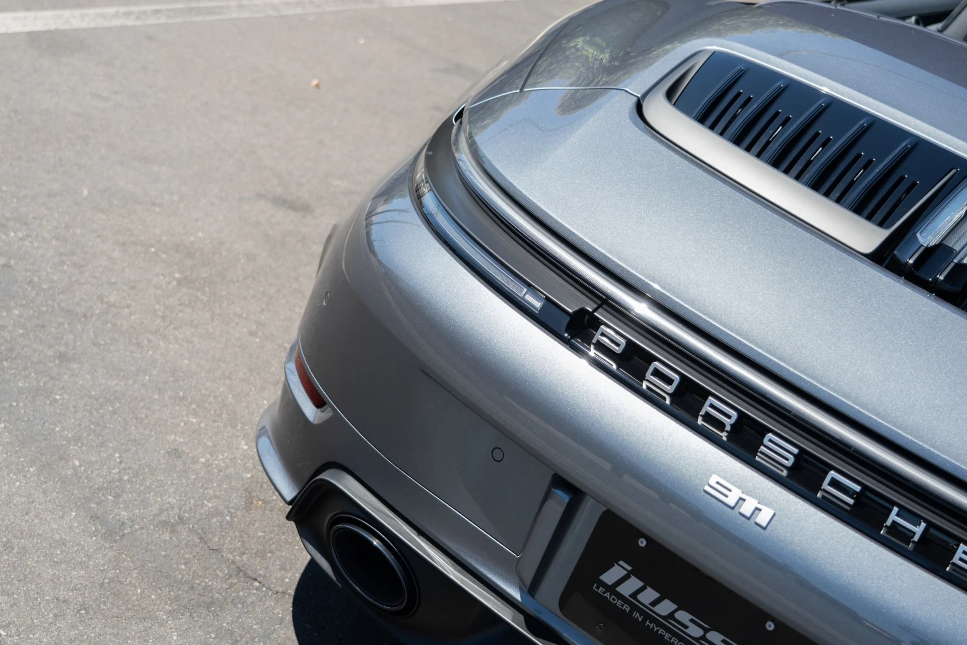 mph029_4076591076_Used_2025_Porsche_911_Carrera_S_1757361864_59dd7828ad