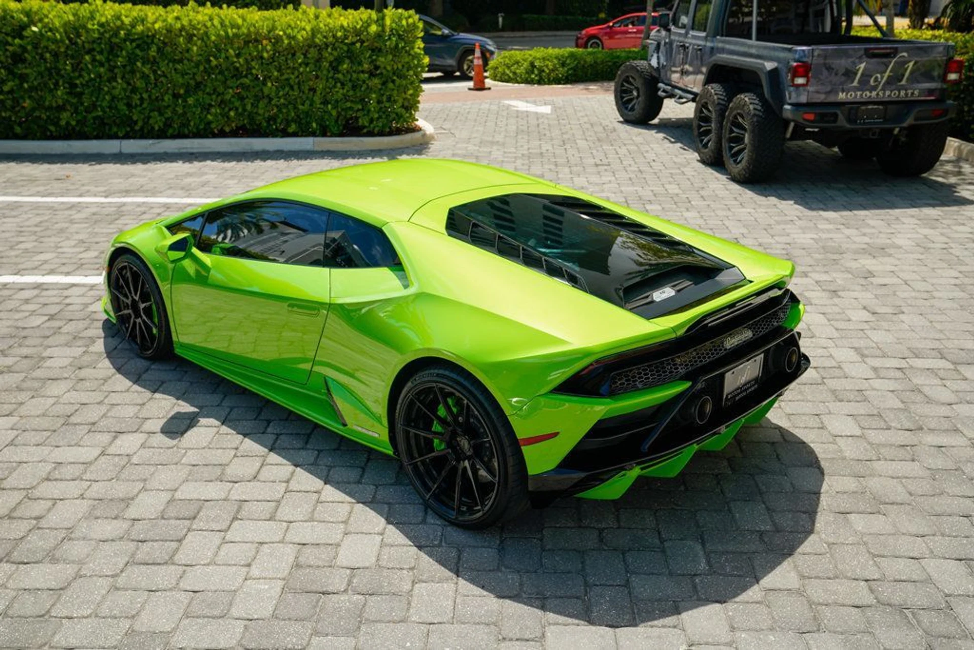 mph029_4077323286_used_2020_lamborghini_huracan_evo_coupeawd_14354_22890839_30_1024_3680aa1b81