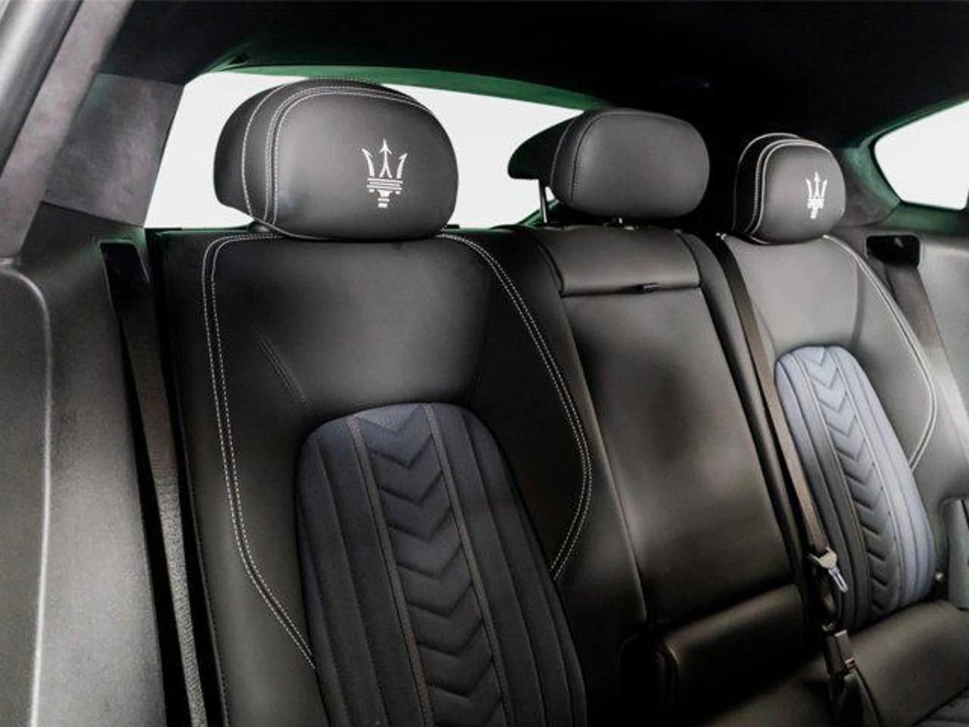 mph029_4081168249_W_Ao2c_Im8_Yi_L_Wq_W51_IT_5_IX_Ql9_A_Hs_42cfe3ab6c