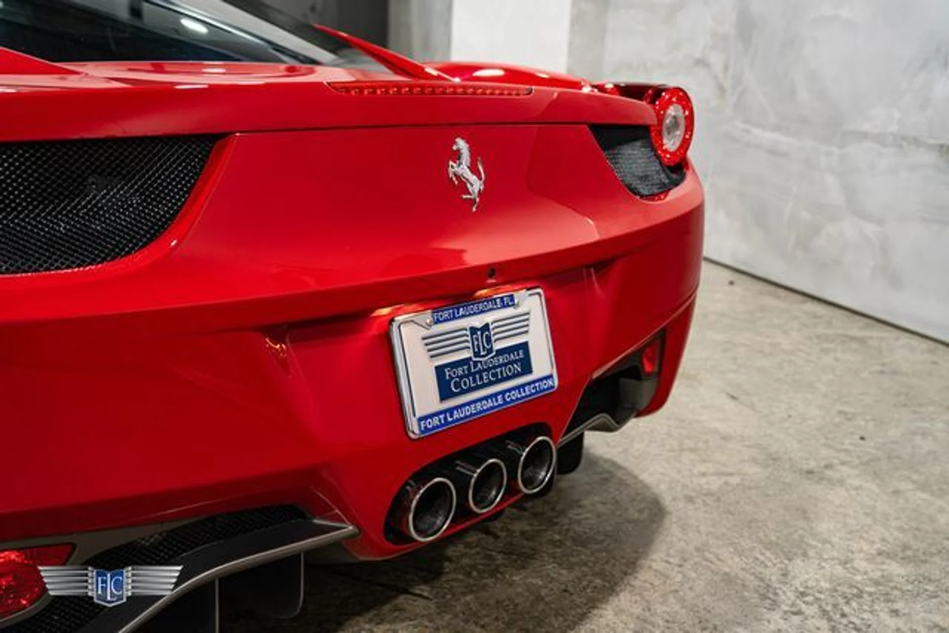 mph029_4083110951_used_2011_ferrari_458_italia_2drcoupe_9689_23088468_34_640_3b8636ced5