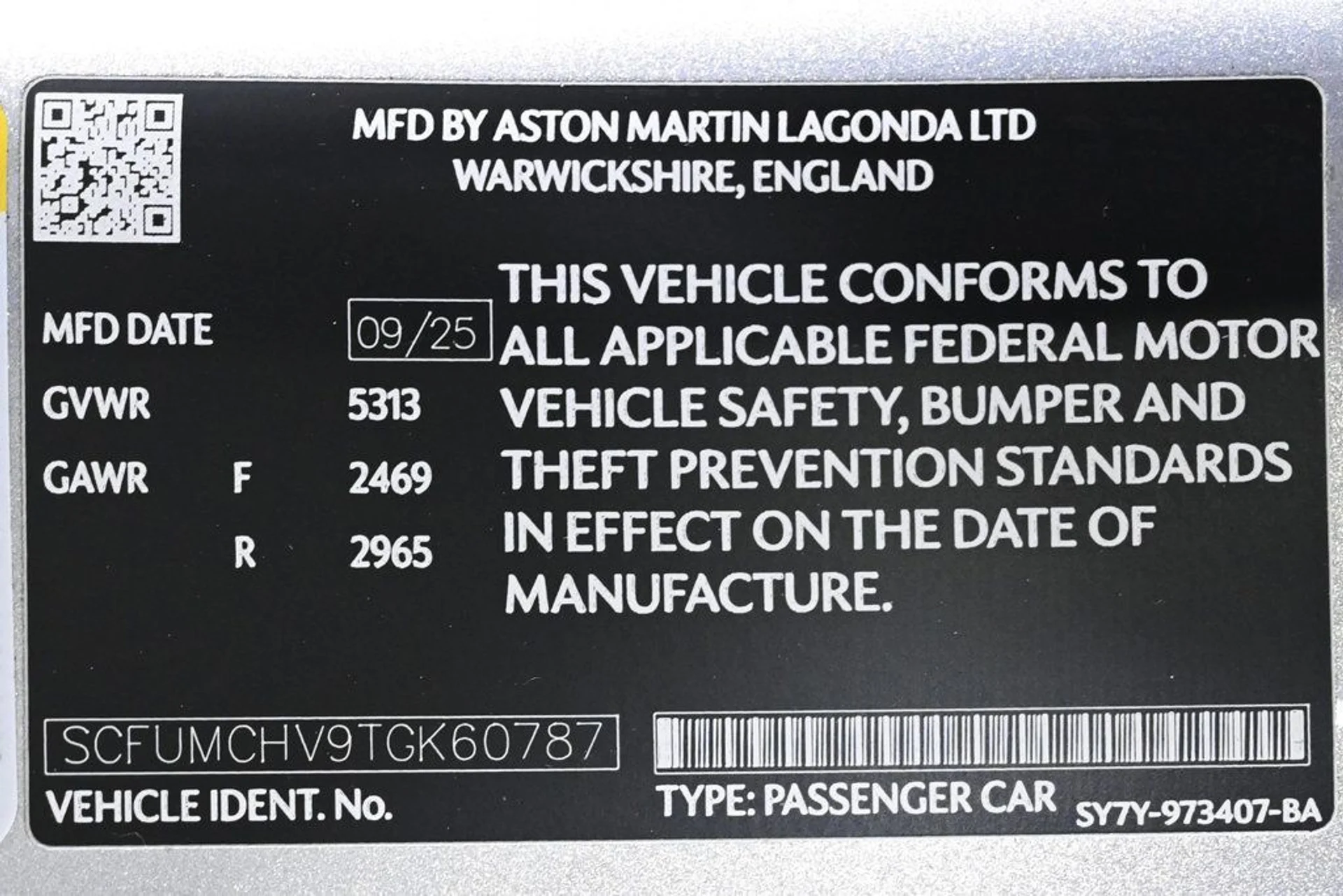 mph029_4088557796_new_2026_aston_martin_vanquish_volante_11350_22980293_30_1024_71a265a7cb