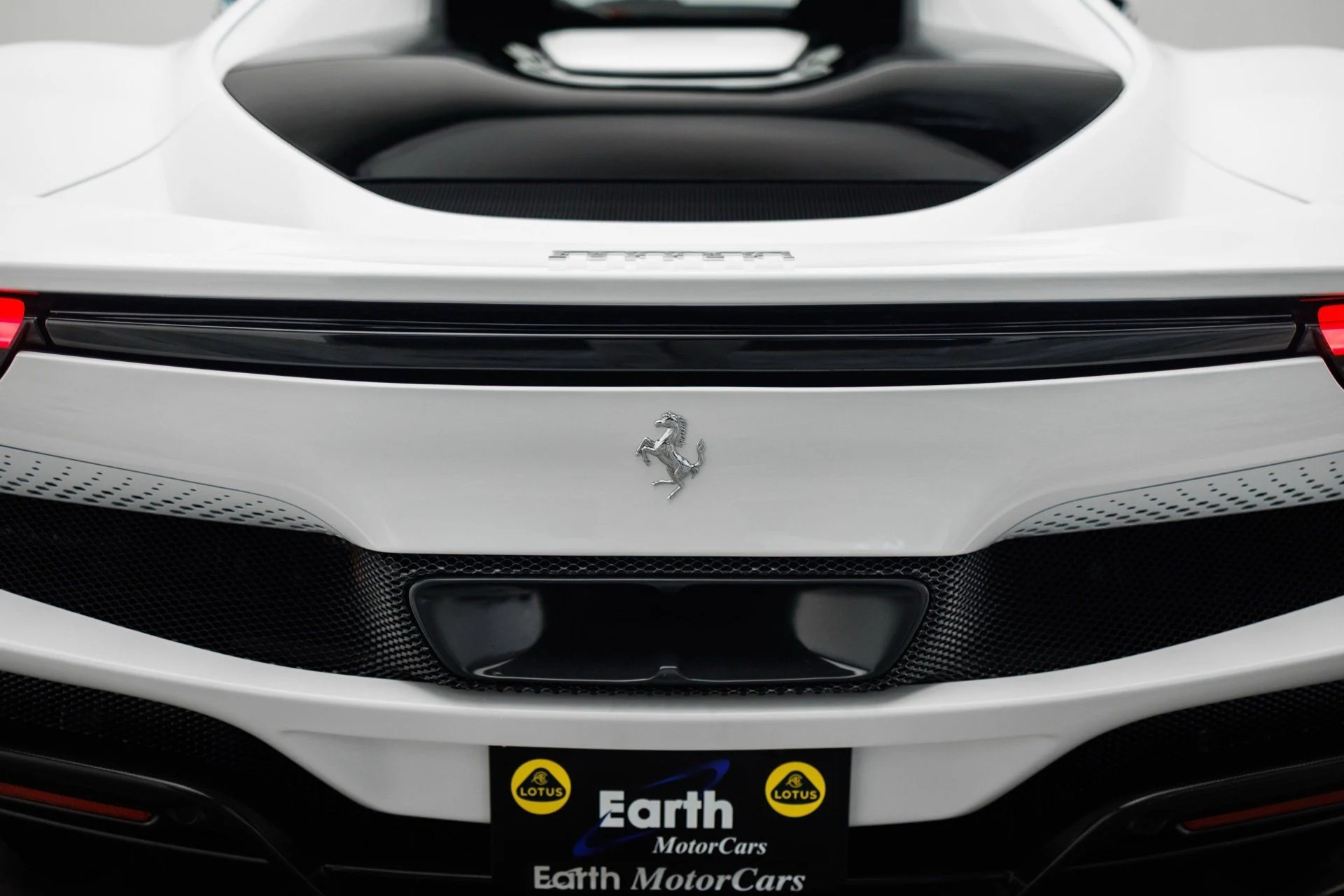 mph029_4103429760_da33ac5daca0cb851b2326346e4cd47bx_4ef53356f1