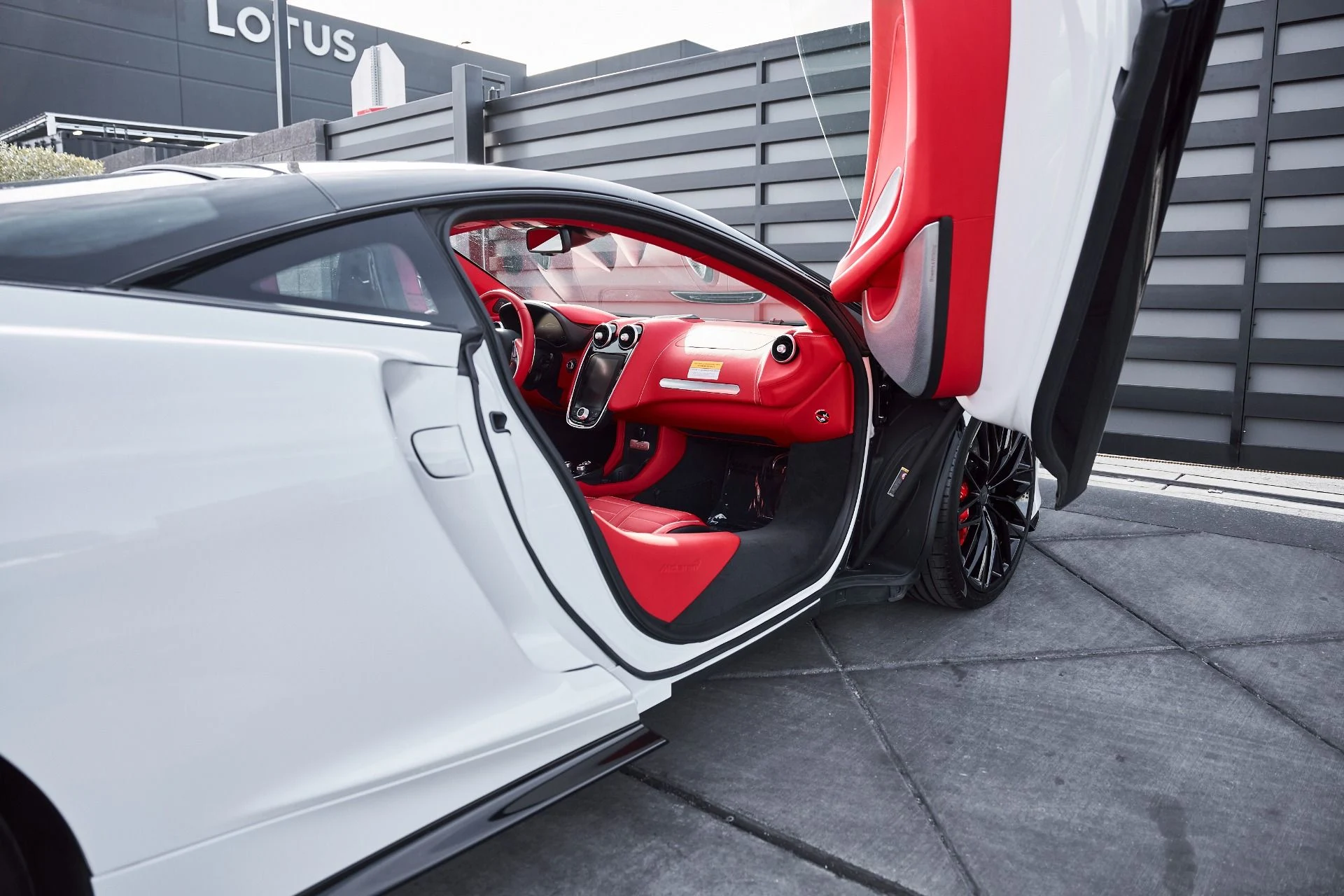 mph029_4103562457_Used_2025_Mc_Laren_GTS_1769482134_92d4464deb