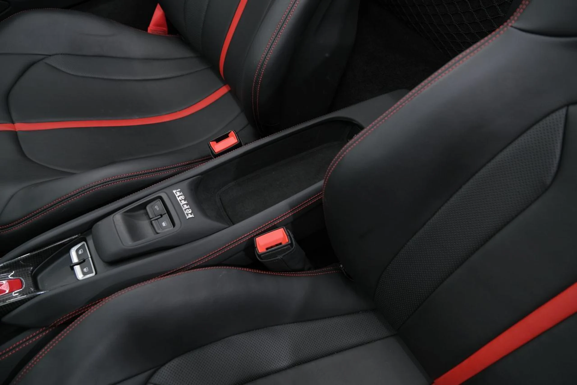 mph029_4108933425_6f36eabe01d2bd93483ca52b6bd80574_58f1ec0111