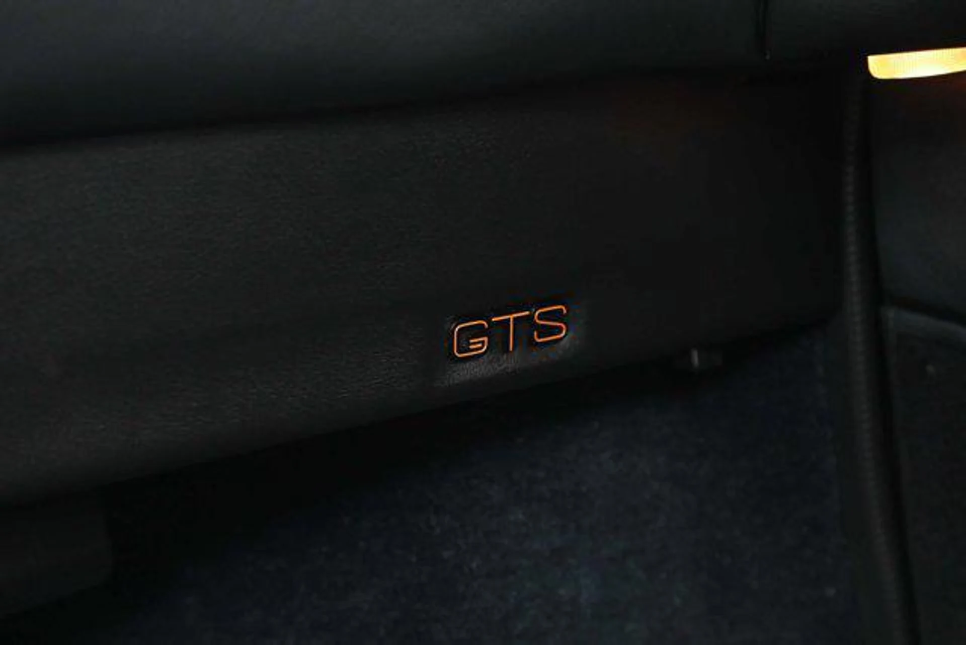 mph029_4114133366_6_Ey6_S4_J_Tz_S_Bv_Hjpsvrgq9_WC_04_MM_f550af7a88