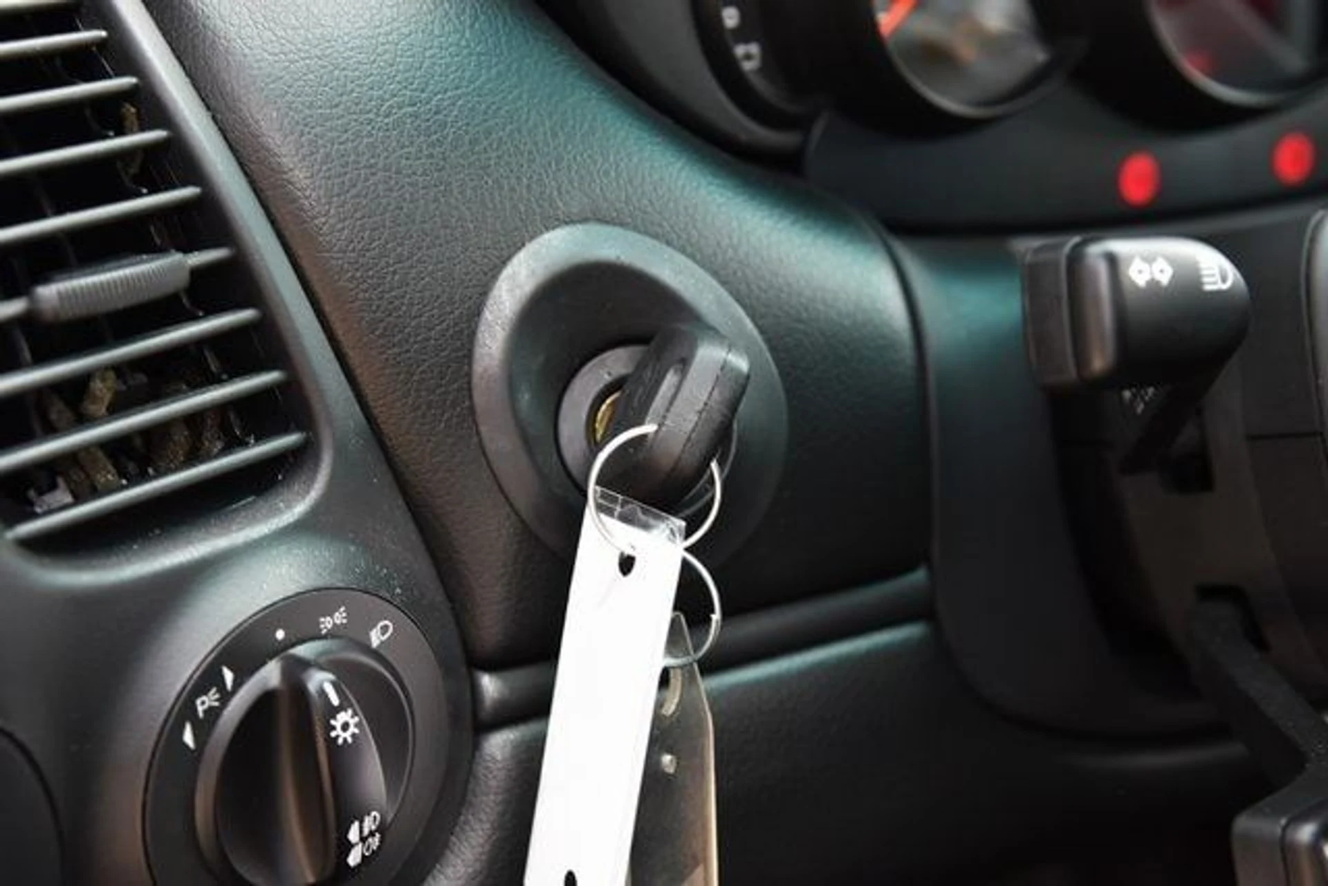 mph029_4114359728_8067a748104c333e85b16a10432e76f2x_2c7bc5c90f