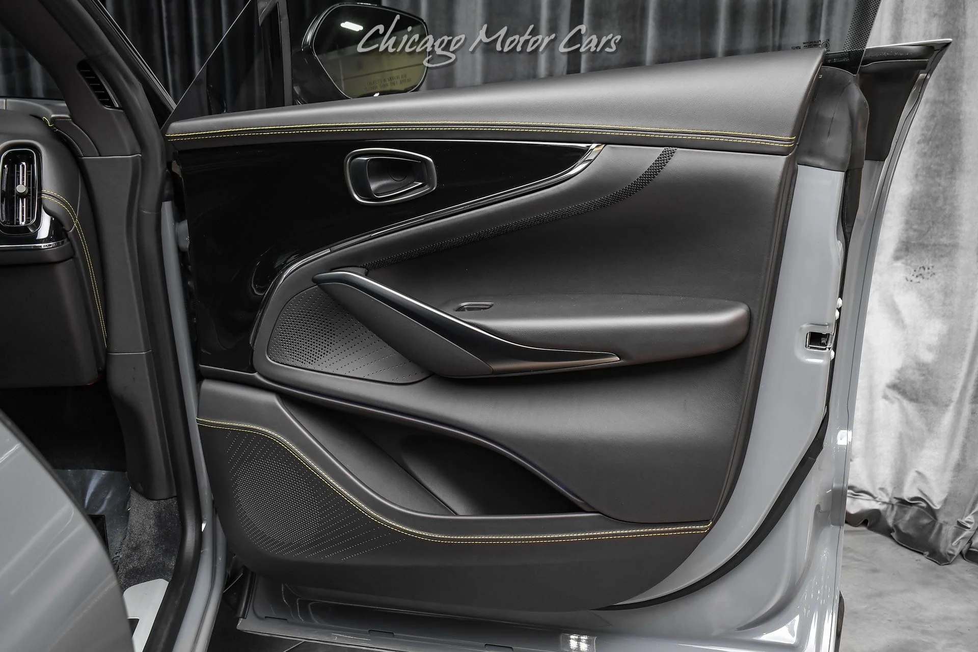 mph029_4127762449_13519_p30_l_b3726ffe27