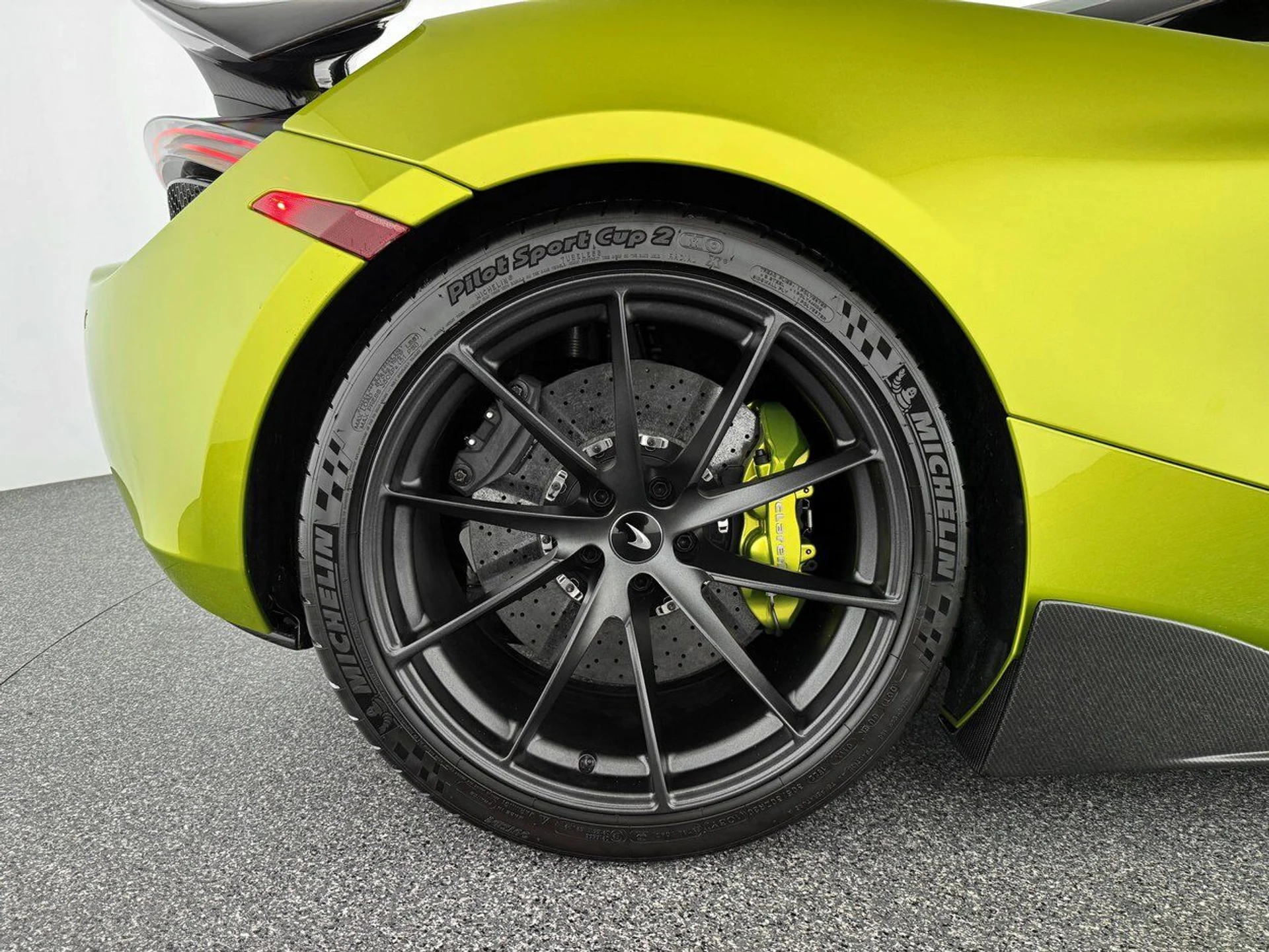 mph029_4149909706_9821cd0869f519933e561048efceec3e_0703883d53