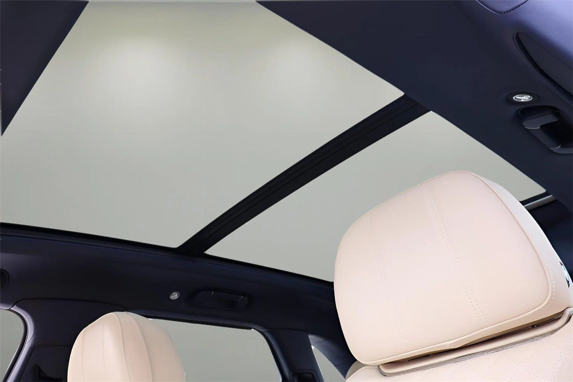 mph029_4156794655_30_57bede3ea3