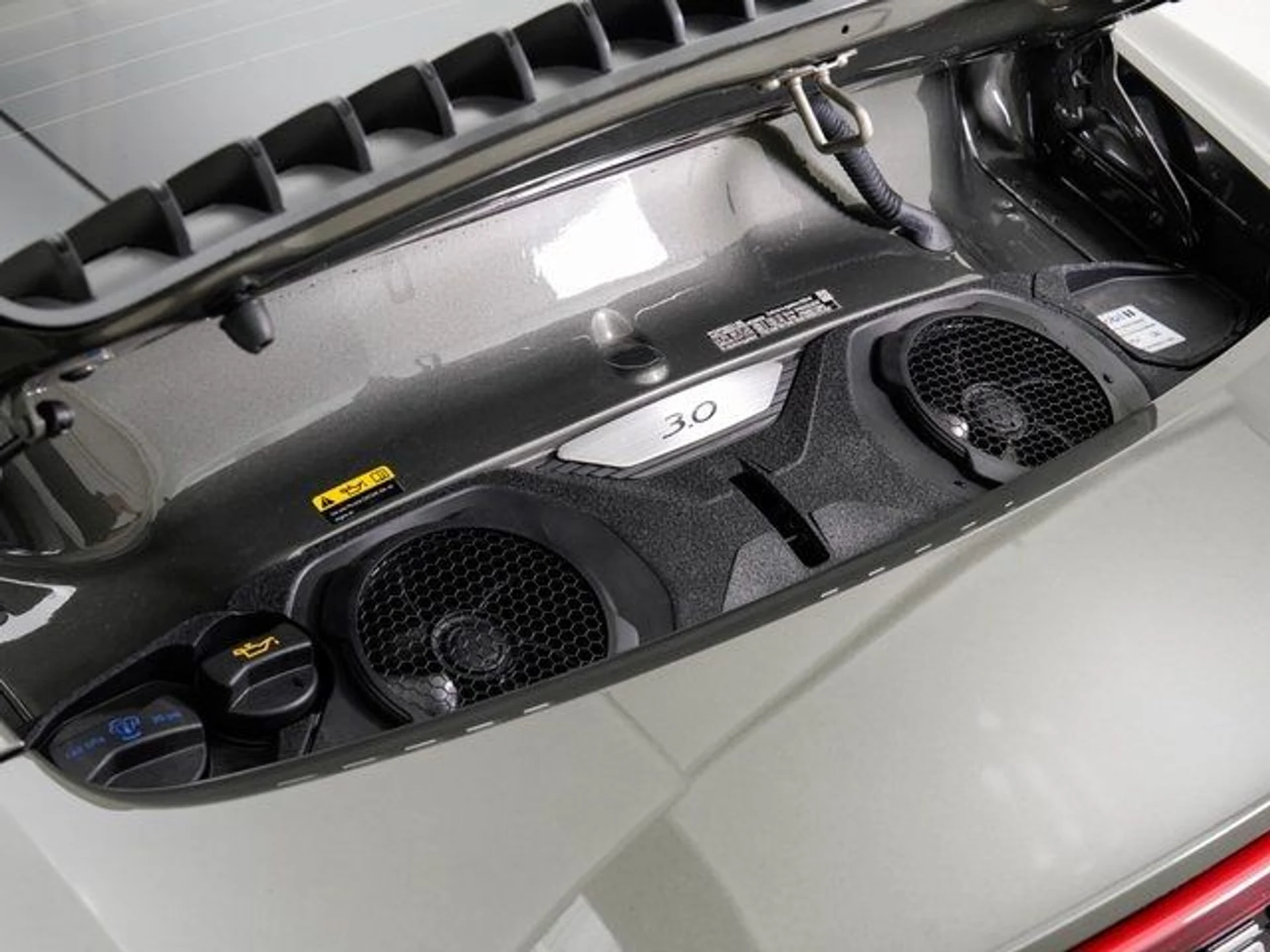 mph029_41695014_c15f38a01a5ce66cc60b38f230568e6b_257145f7b1