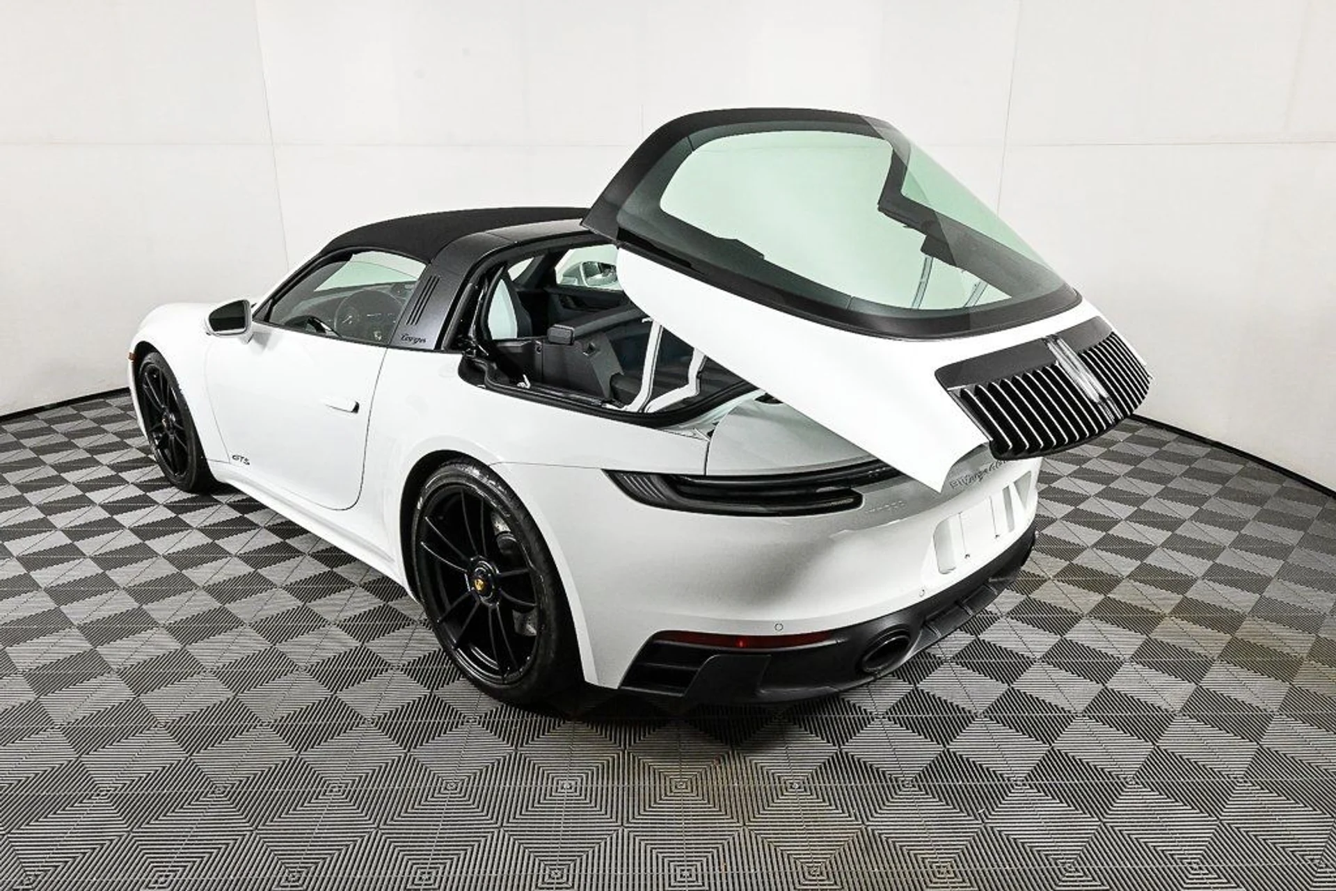 mph029_417667233_57a5e4c67e81cb172ad74b4652518f11_144ab4bd66