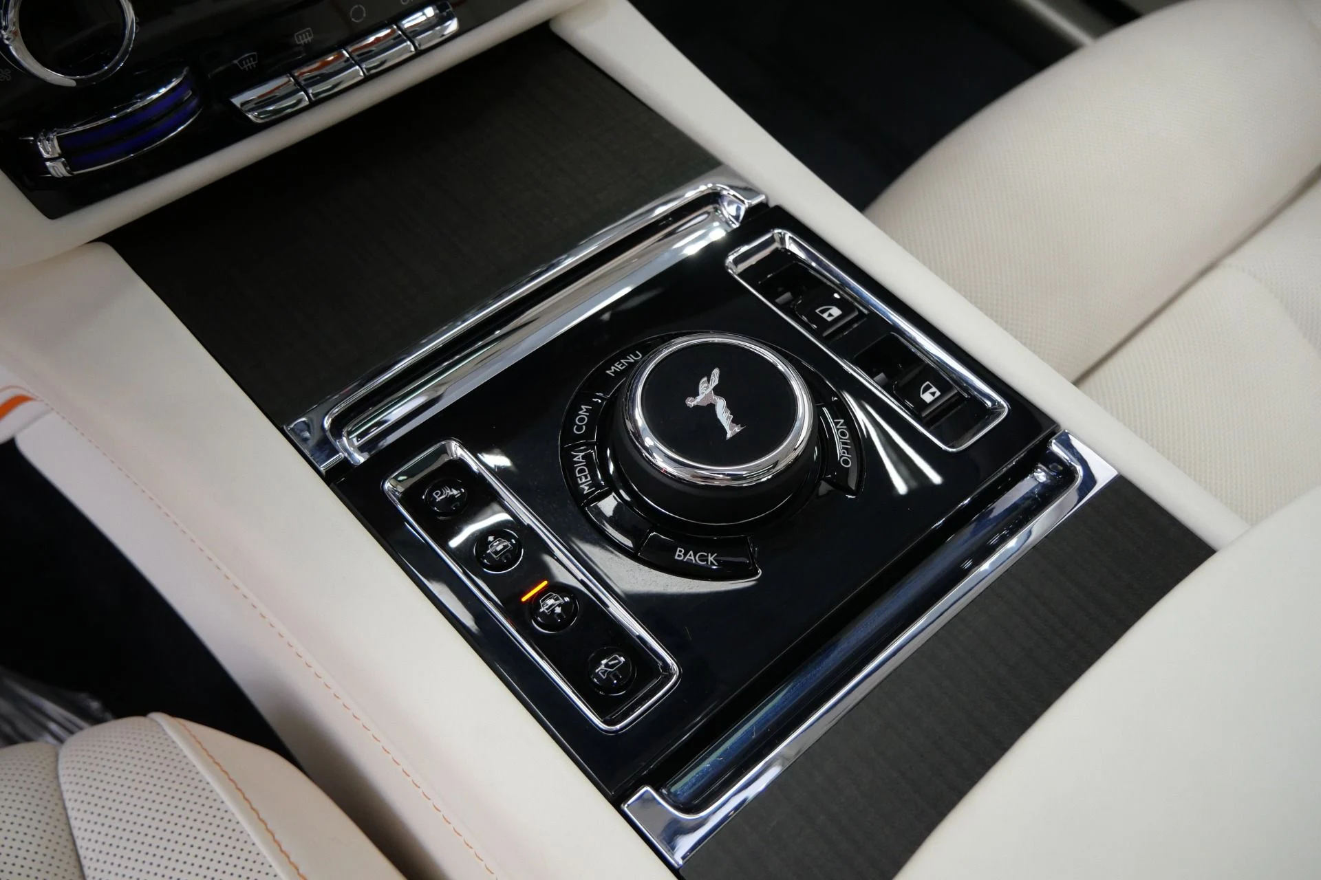 mph029_4176797708_Used_2022_Rolls_Royce_Ghost_Low_Miles_The_Ghost_Package_Bespoke_Audio_1780333725_01242d1b37
