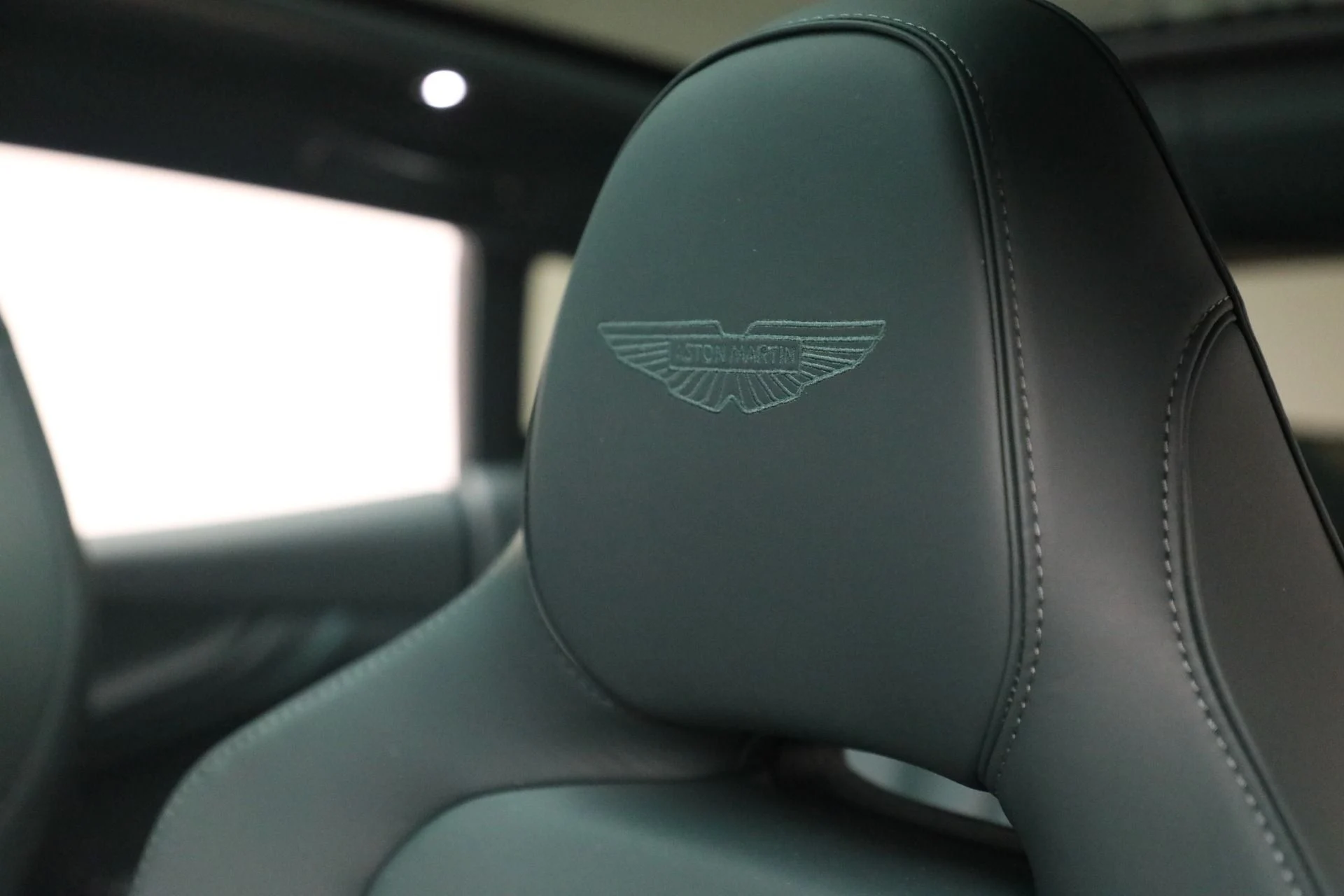 mph029_4181193098_New_2025_Aston_Martin_DBX_707_ba7a71484e