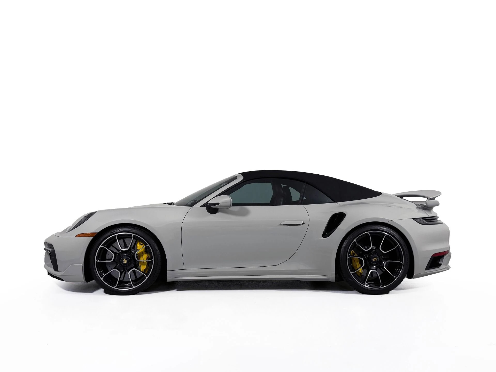 mph029_4182185325_Used_2025_Porsche_911_Turbo_S_1761053603_07568120d1
