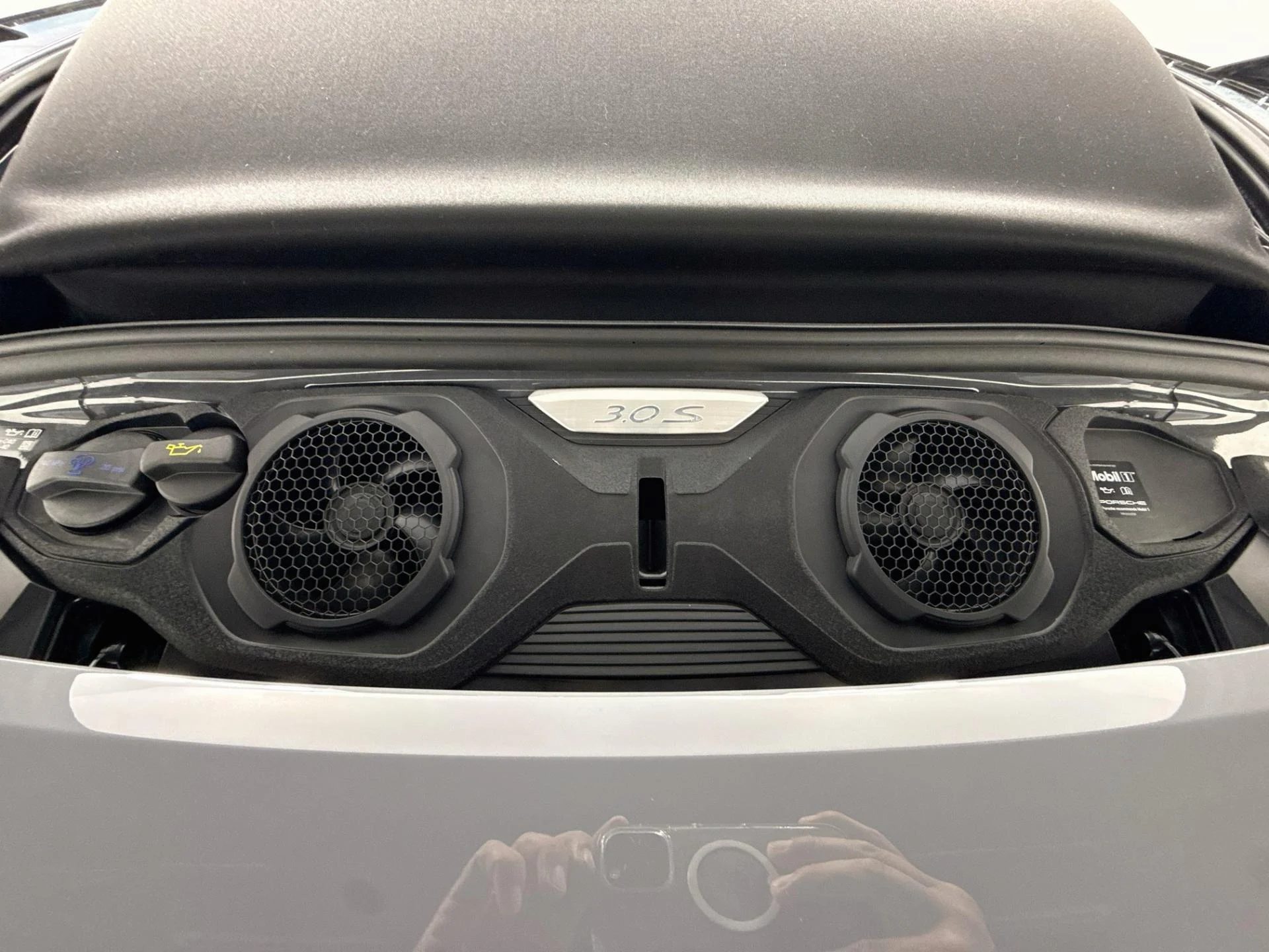 mph029_4186637792_Used_2025_Porsche_911_Carrera_S_1785951034_02441fcaf4