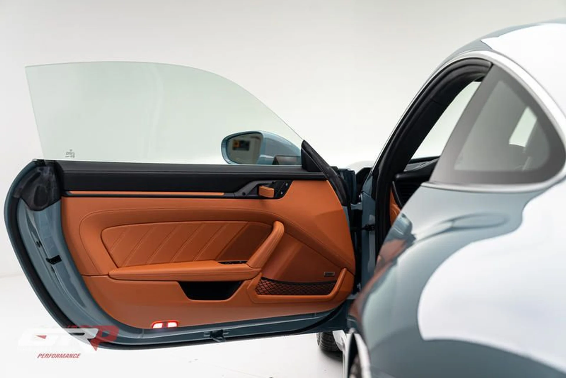 mph029_4187119172_8_CCC_9134_365_F_4_CE_0_8877_4_B7_F5_EDC_3265_4e0499a62f