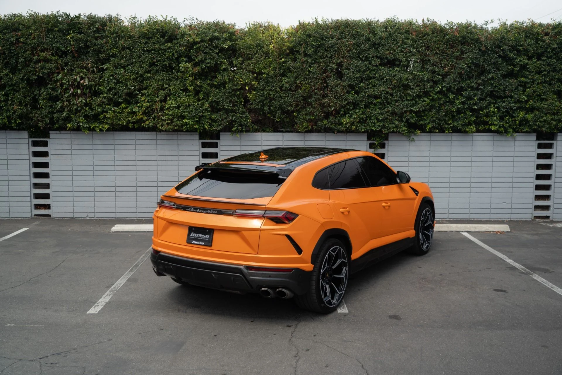 mph029_4195349586_Used_2022_Lamborghini_Urus_1755127635_494bf00206