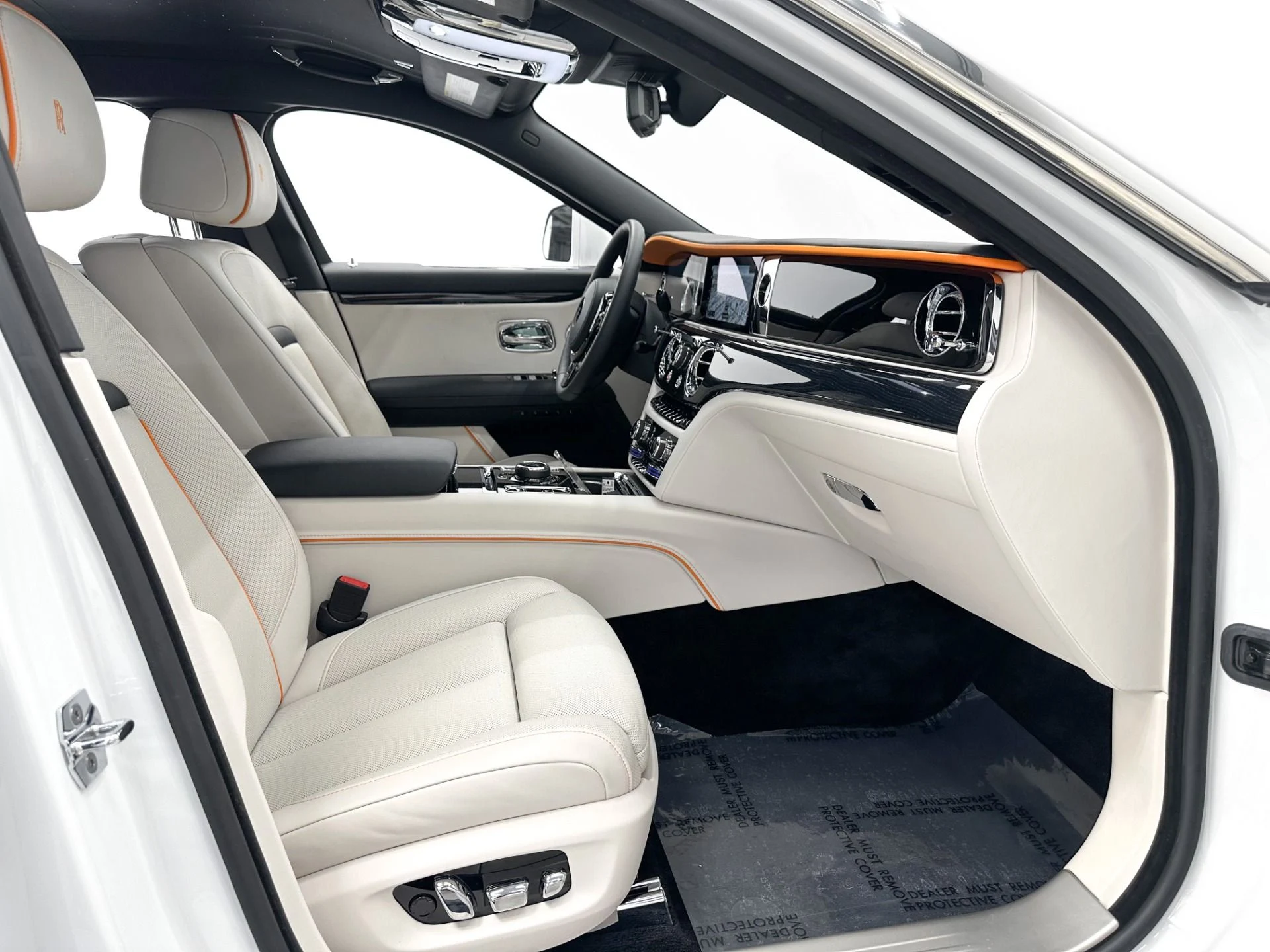 mph029_4206292822_Used_2021_Rolls_Royce_Ghost_The_GHOST_Package_Bespoke_Audio_Rear_Seat_Entertainment_1772048409_219a58a8e3