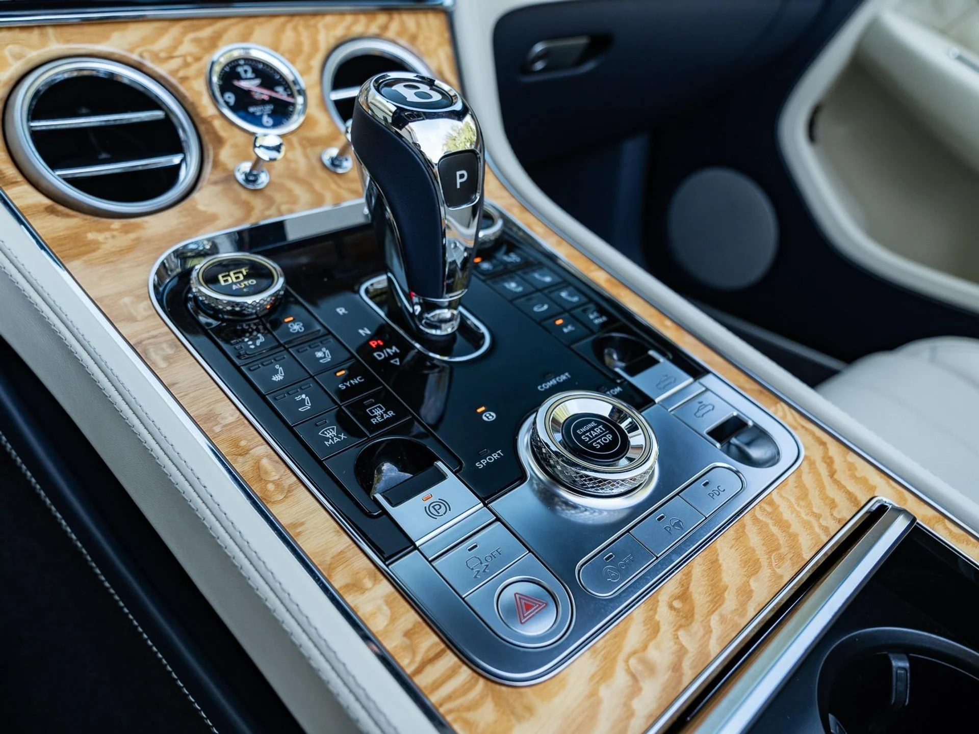 mph029_4213736141_Used_2020_Bentley_Continental_GTC_GT_1756498127_4d85f9d1b0