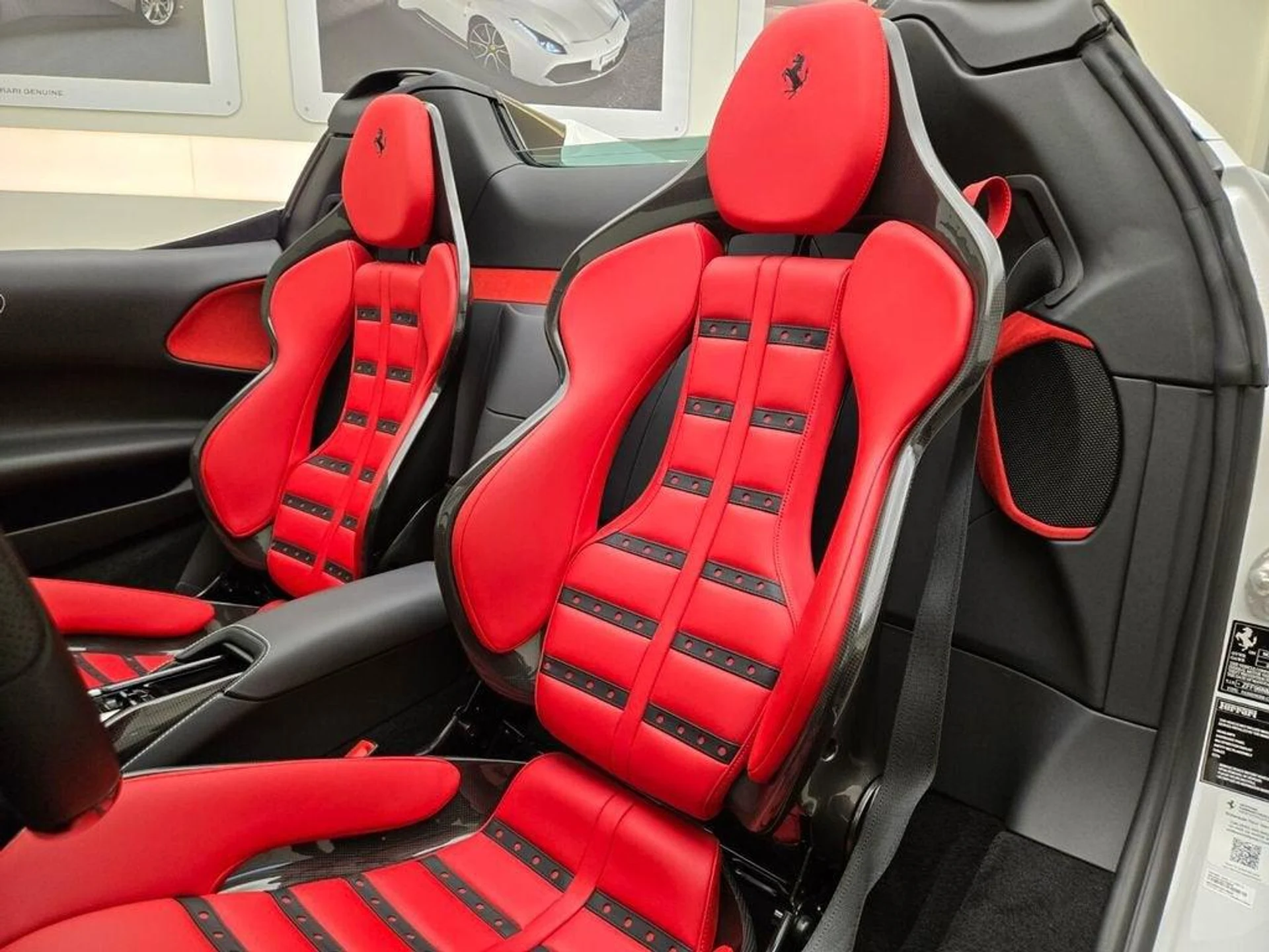 mph029_4214796768_Used_2023_Ferrari_SF_90_Spider_1775896795_468de064b5