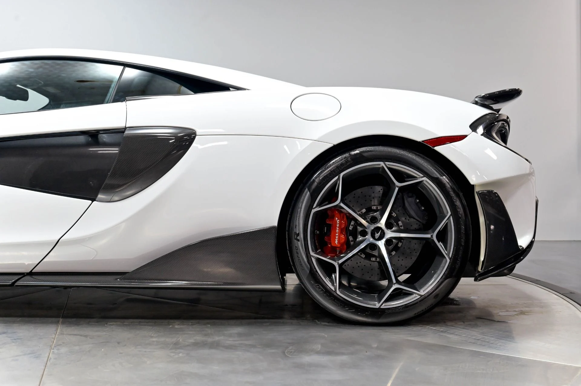 mph029_4217289763_Used_2019_Mc_Laren_600_LT_Base_1782155370_16a57030b4