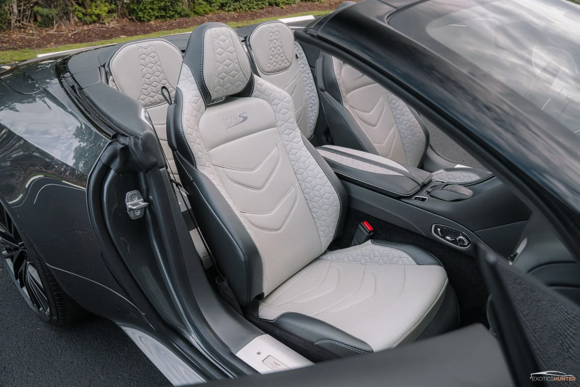 mph029_4233224959_Used_2020_Aston_Martin_DBS_Superleggera_1762814909_c016c0e8e9