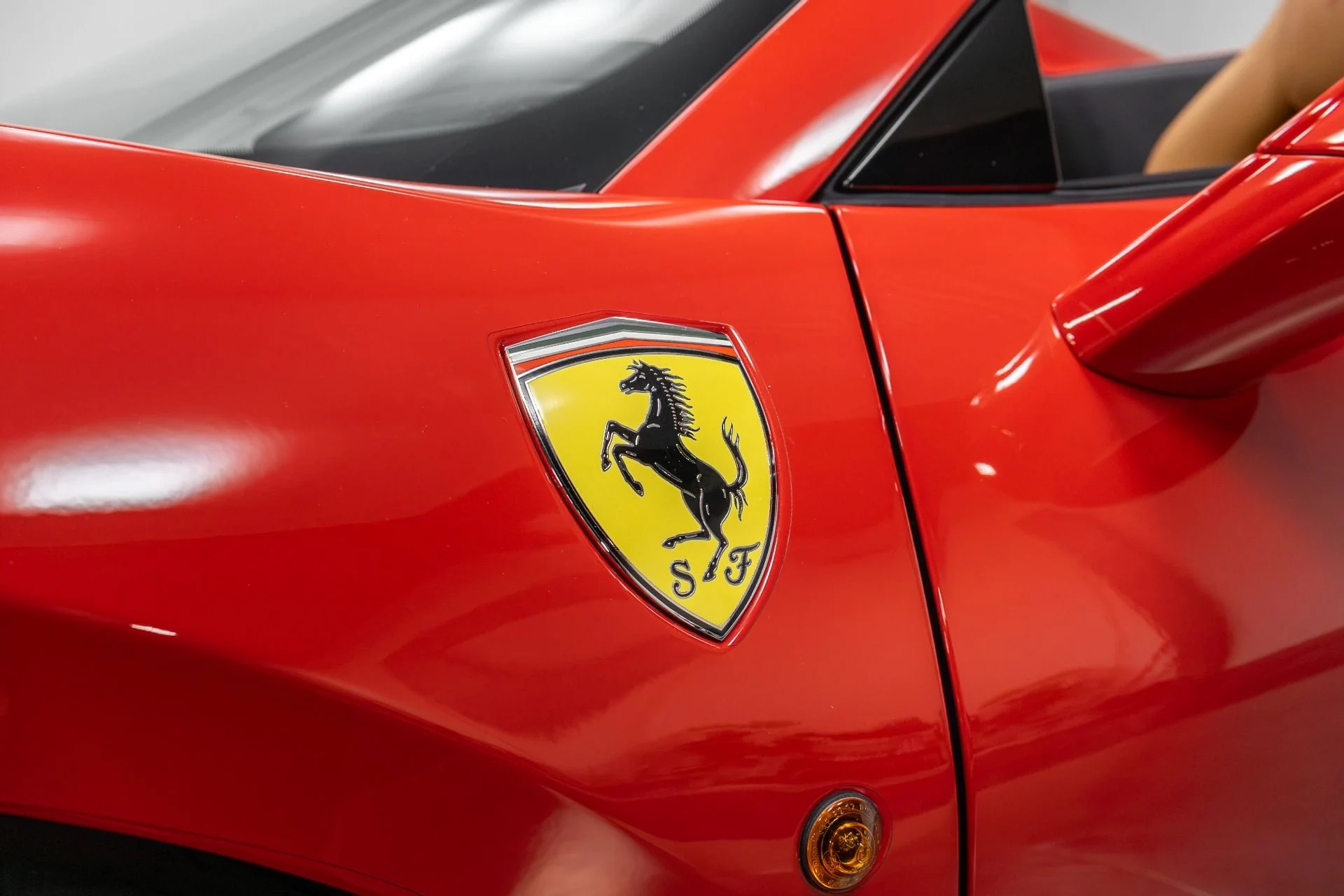 mph029_4236914526_Used_2016_Ferrari_488_Spider_Base_1761761297_f2d64ed225