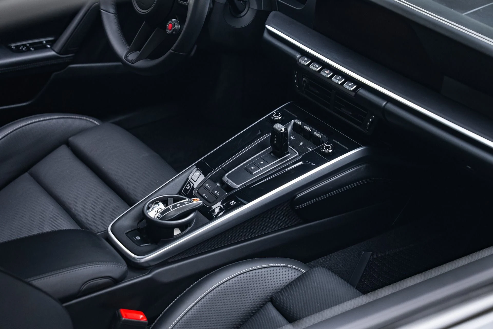 mph029_4240349187_Used_2025_Porsche_911_Carrera_S_1767146948_4e934611ad