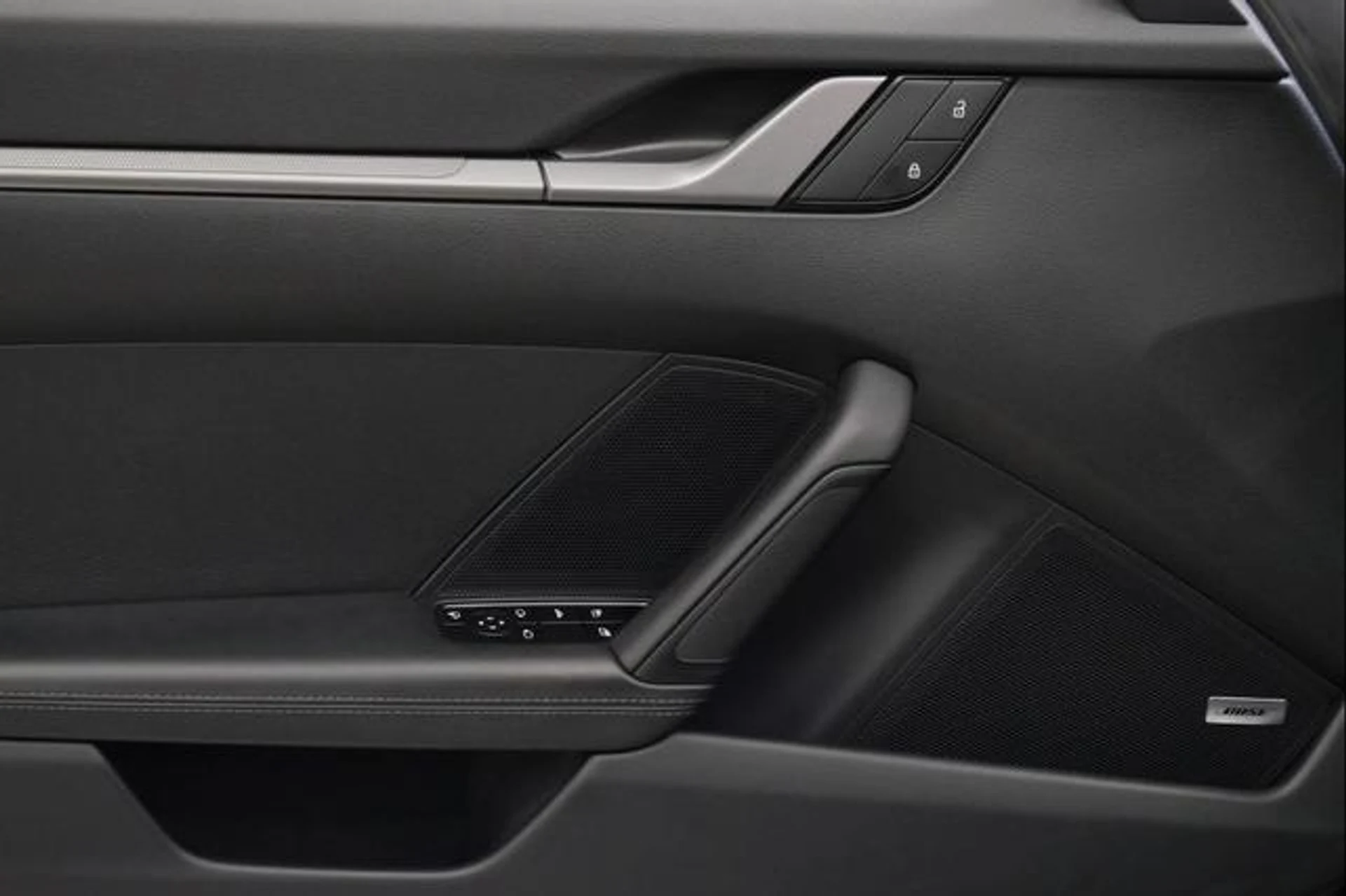 mph029_4247459791_sr34_OJ_6w_T_Io_O_Ly_Sc5x_Pb_Zgs_So_E_163878d54d