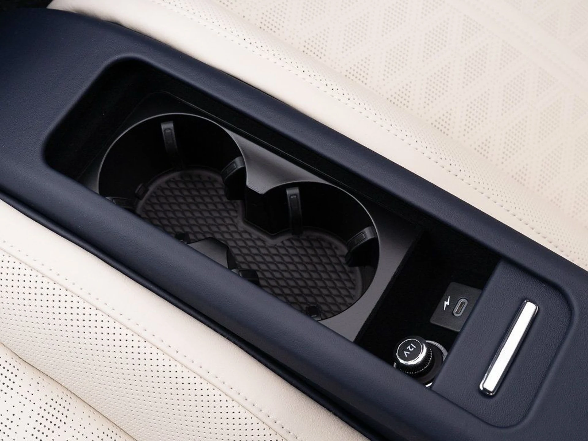 mph029_425564269_450652f82c57900a8d9da2ae6942351f_1700fd5f23