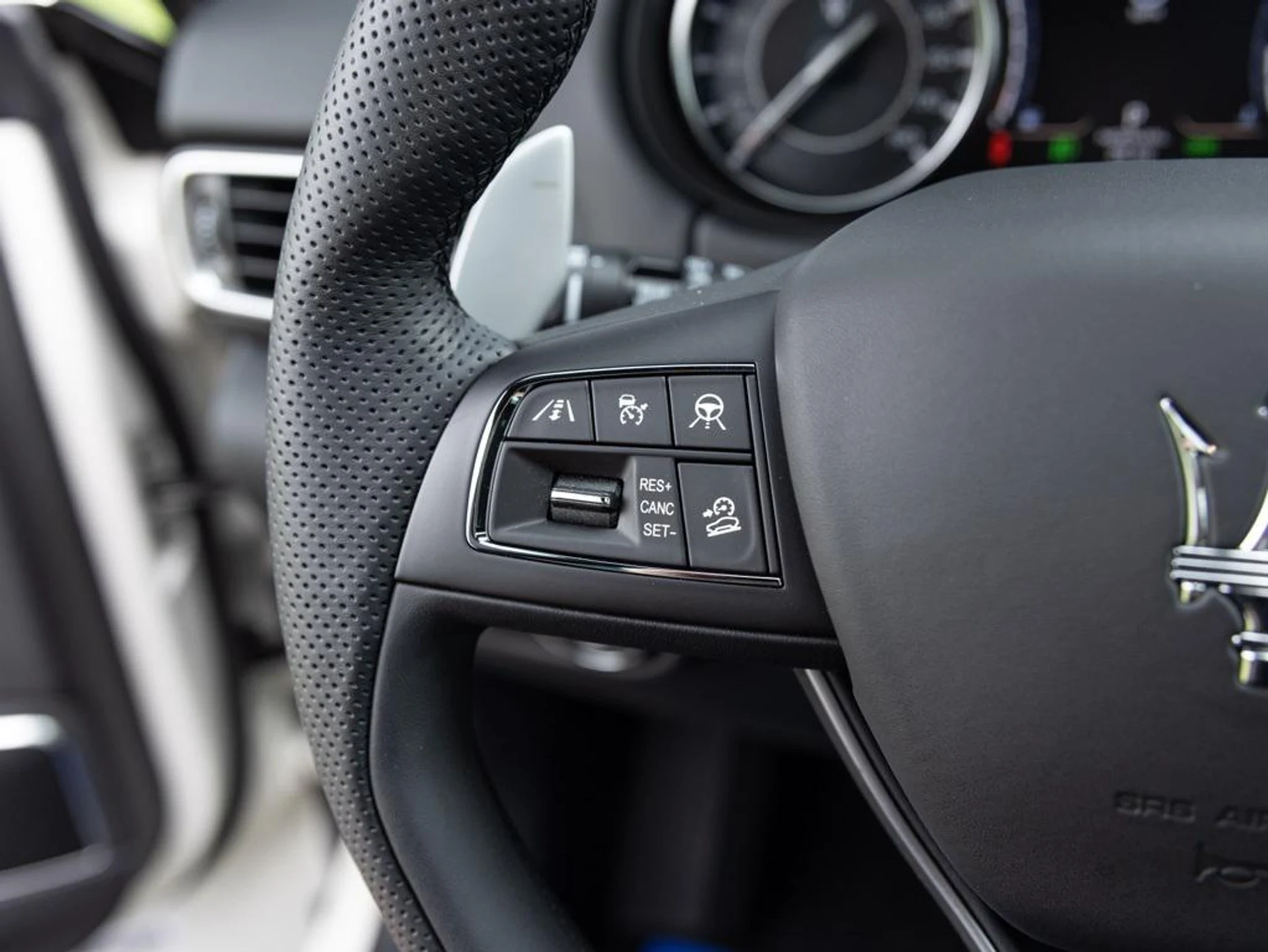 mph029_425961170_478444804_692f06620d1b9ac3fcfb9c77_8f05627b86