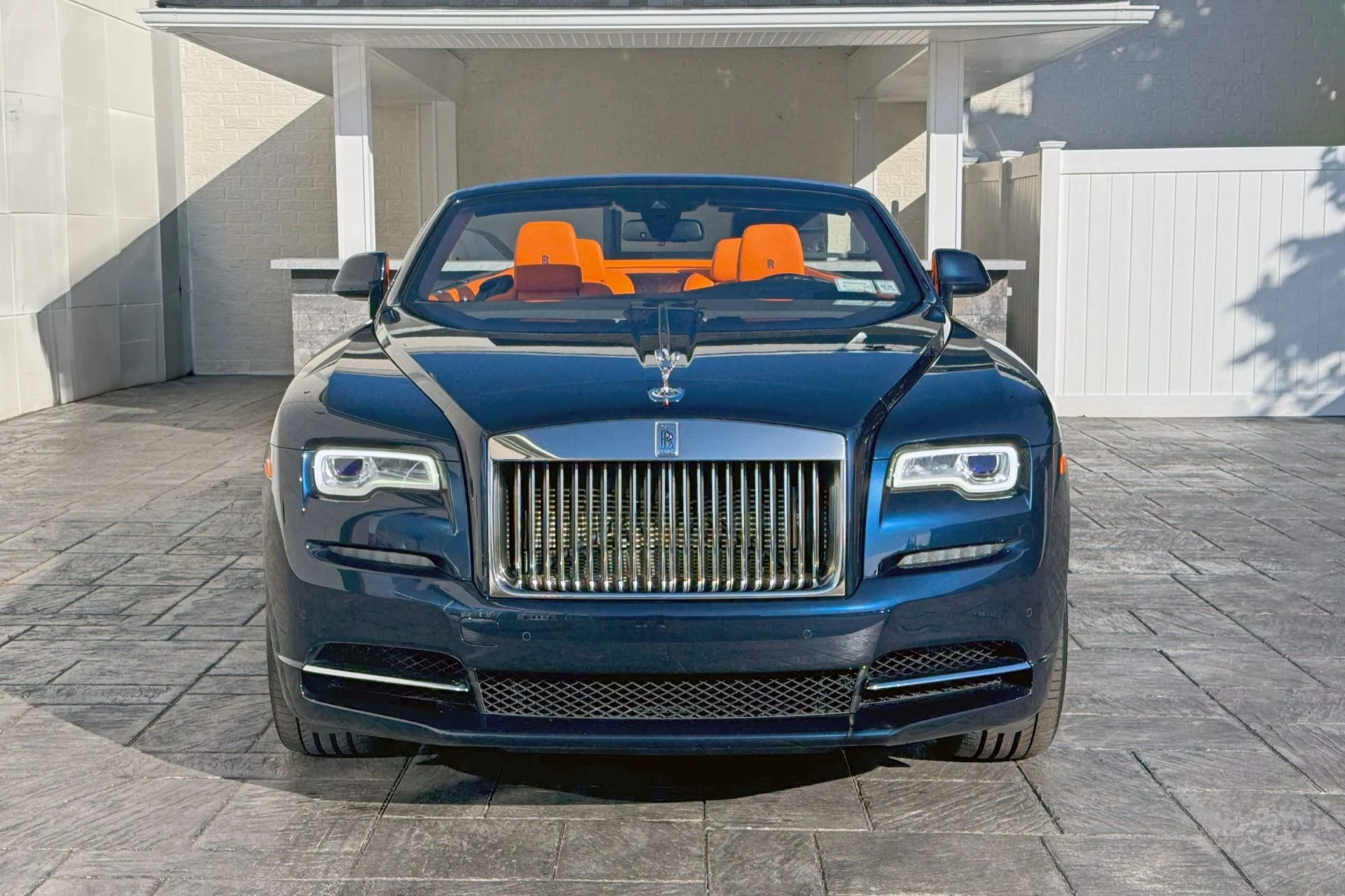 mph029_4262279927_Used_2019_Rolls_Royce_Dawn_1739202188_25ed862f9e