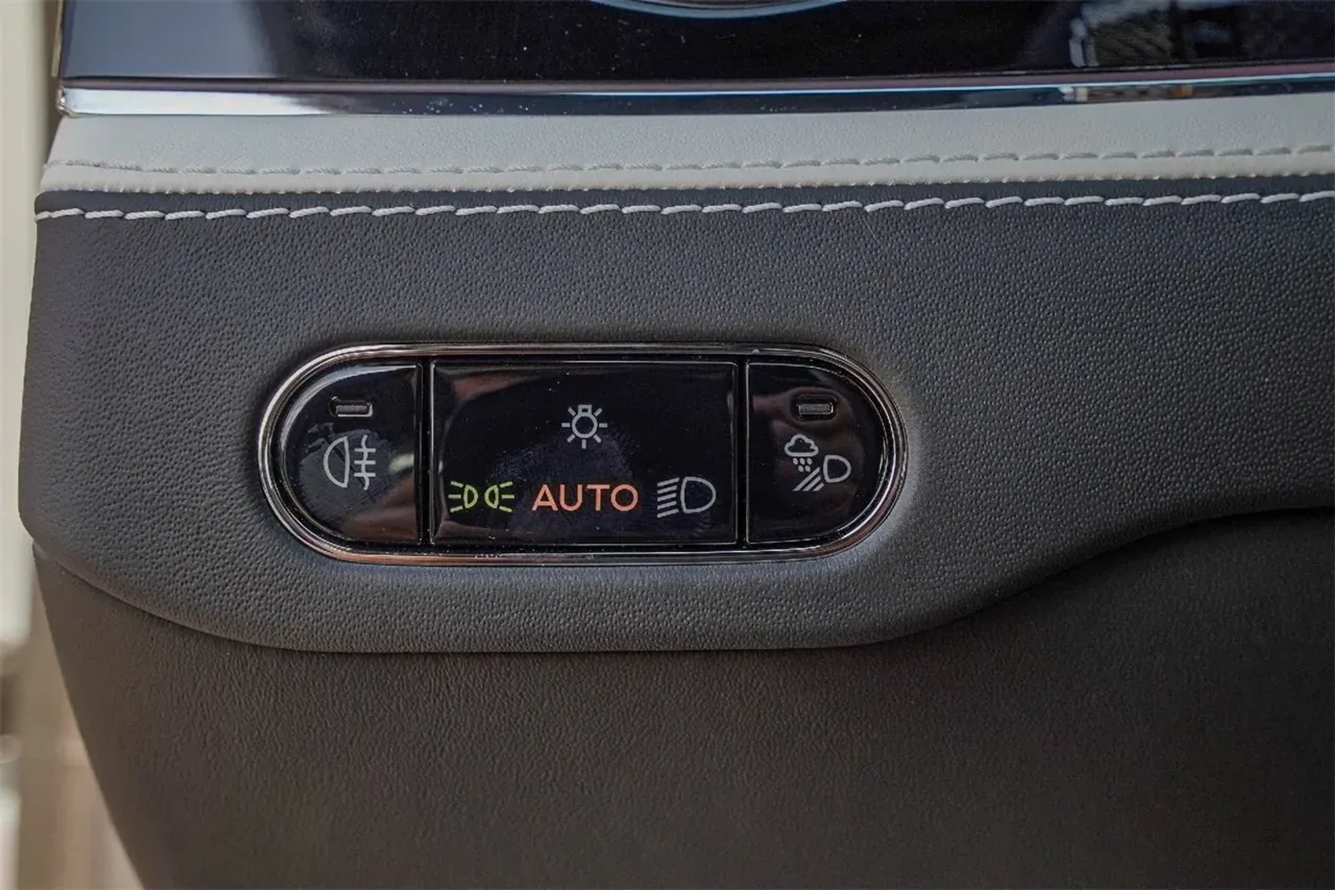 mph029_4265479999_b0f7ee68e855413e865bf69be240617c_721bc4b9e4