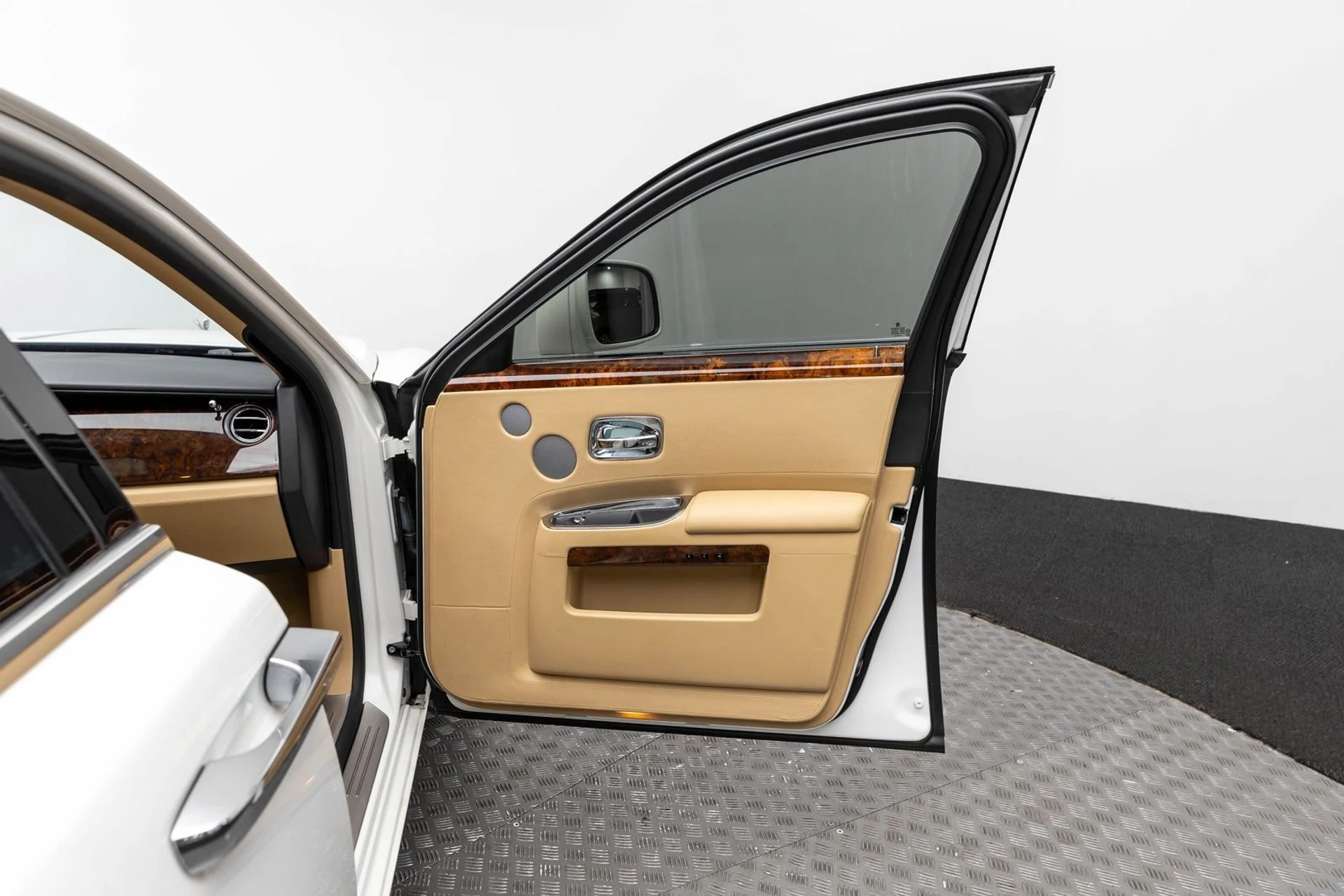 mph029_4266345134_30_cb93f0d820