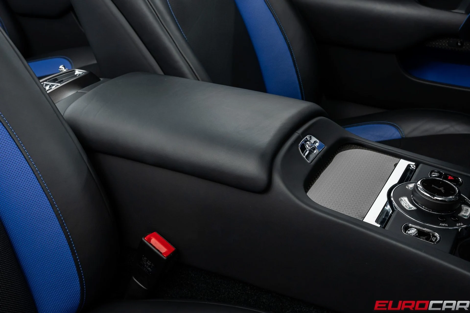 mph029_4272117146_image_30_36d00ea25f