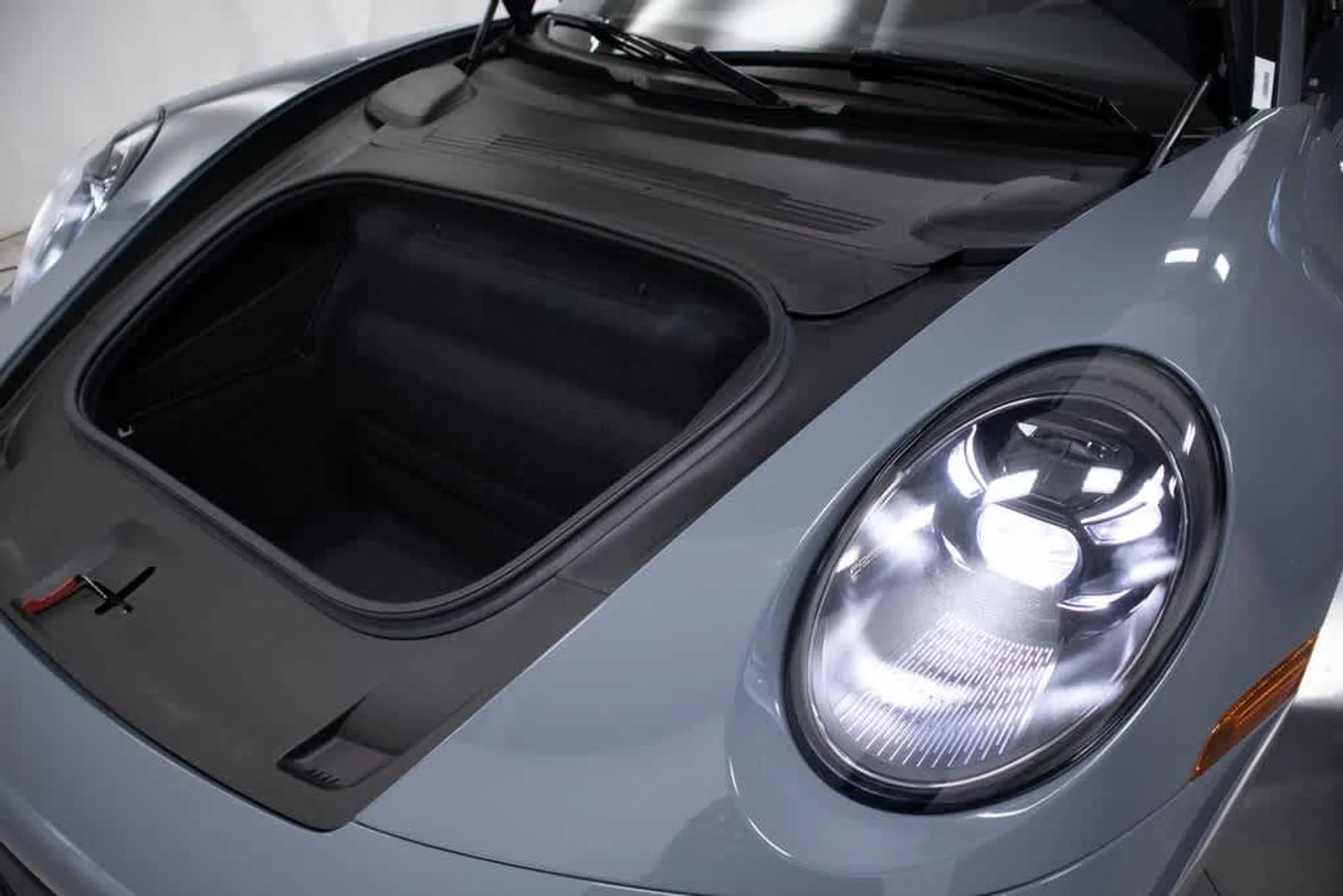 mph029_4282982851_a77daeed60e2a9e1de63da513056c224x_414ee6170d